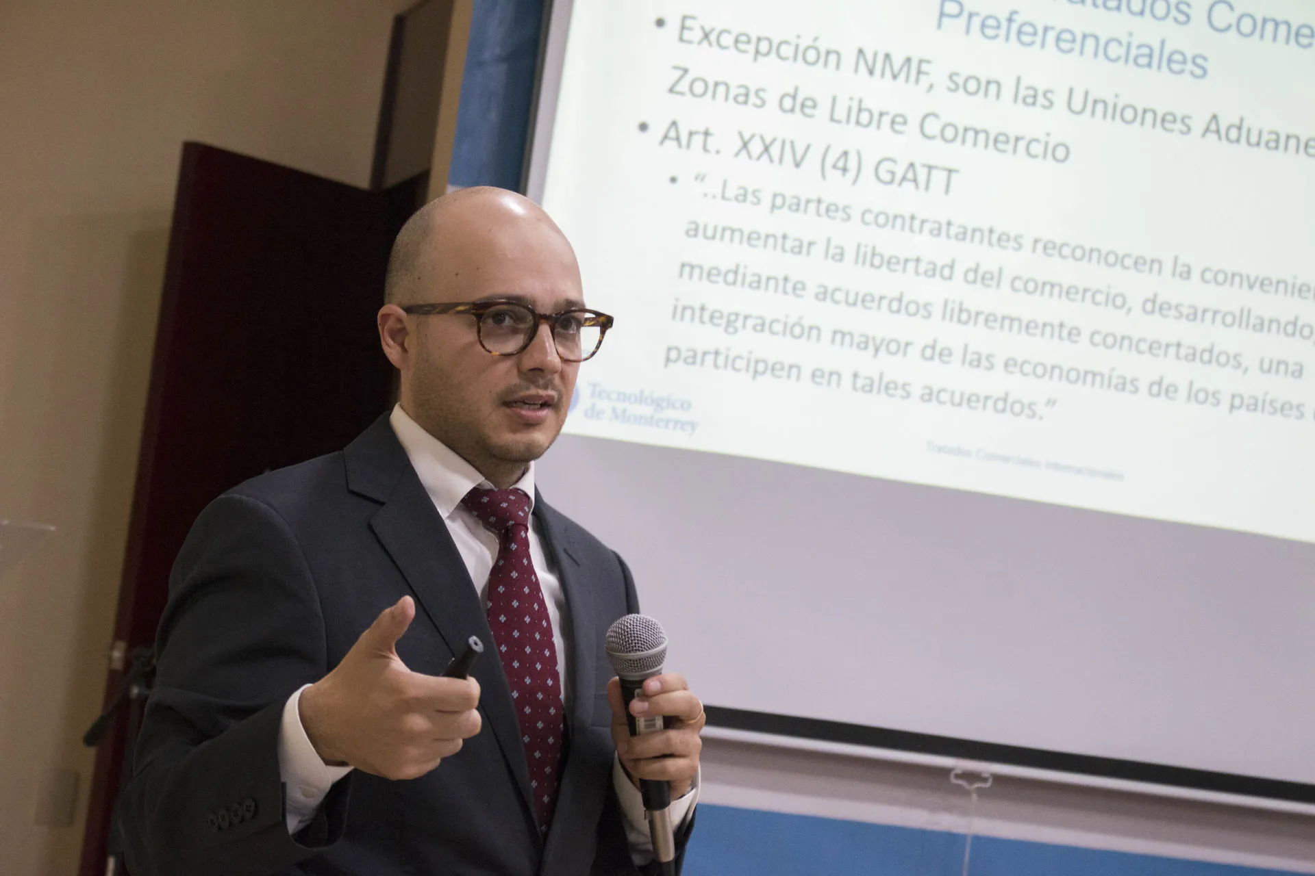 Los expertos compartieron con profesionales y la comunidad interesada en esta área dentro de las instalaciones de la Casa de la Cultura Jurídica de Guadalajara.