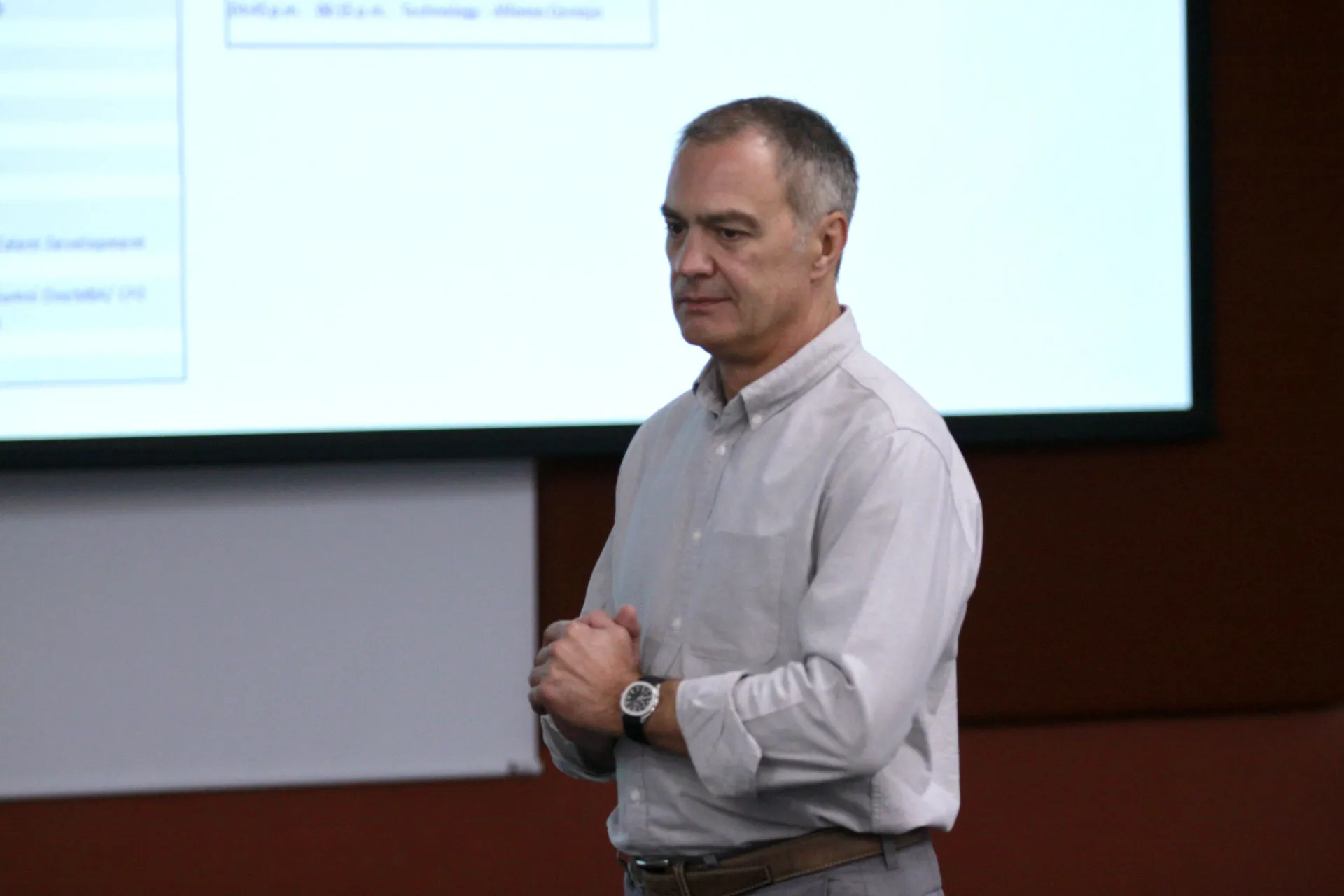 La educación es la "principal esperanza de cambio", dice decano EGADE