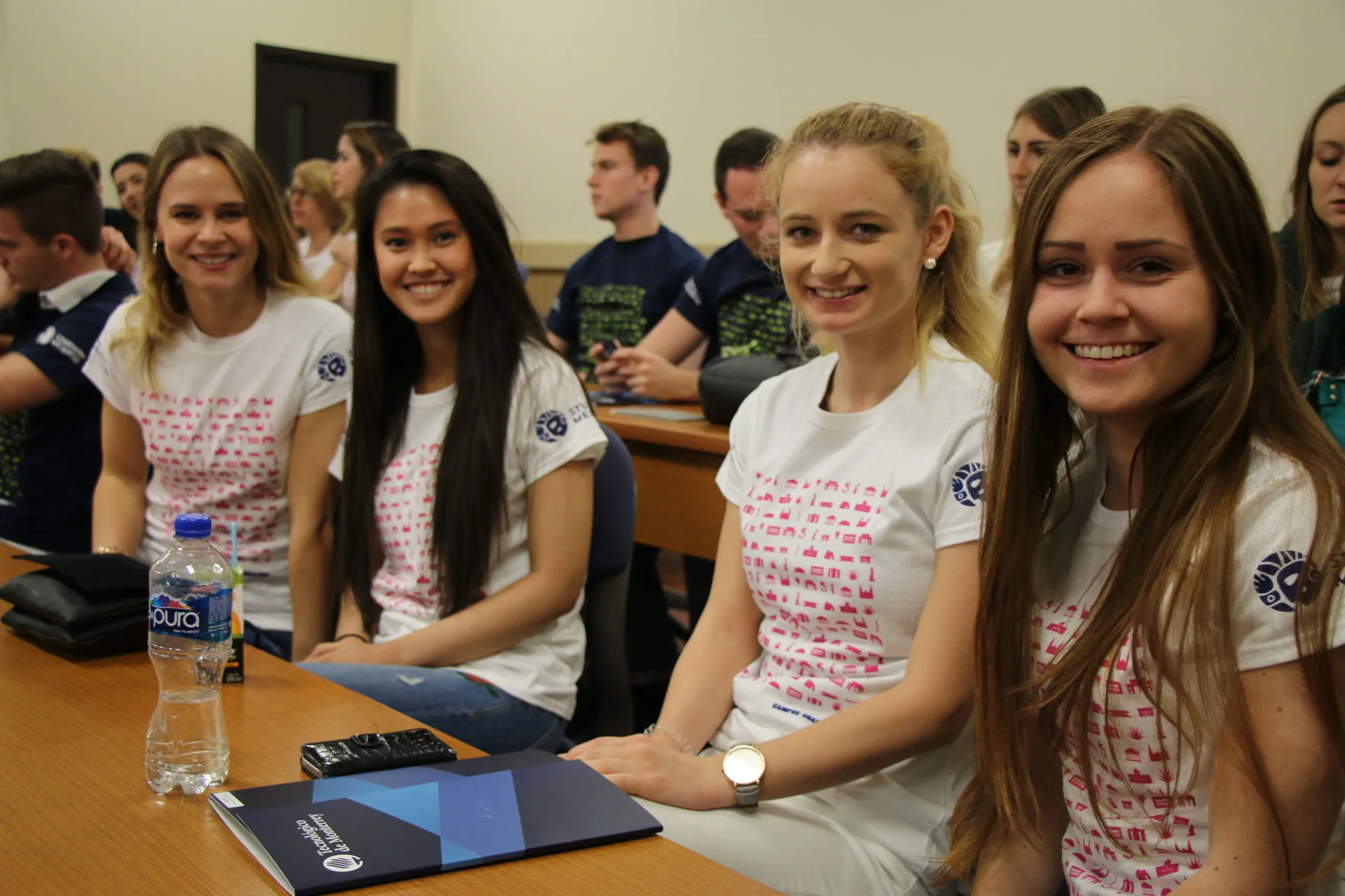 Alrededor de 200 alumnos de diversas nacionalidades visitan durante el semestre Enero-Mayo 2017 el Campus Guadalajara.