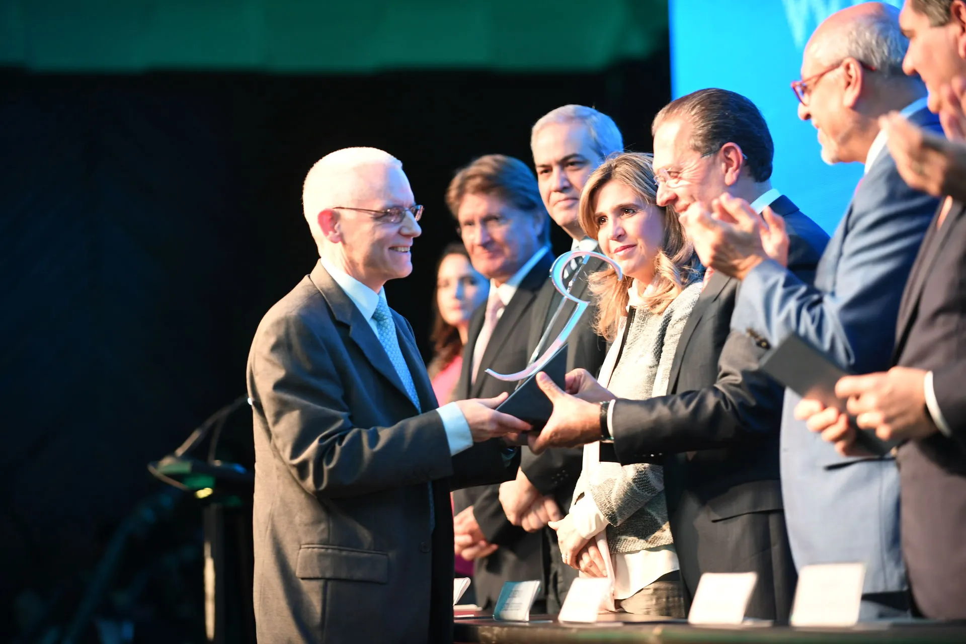 Bryan Husted, Premio Rómulo Garza 2017