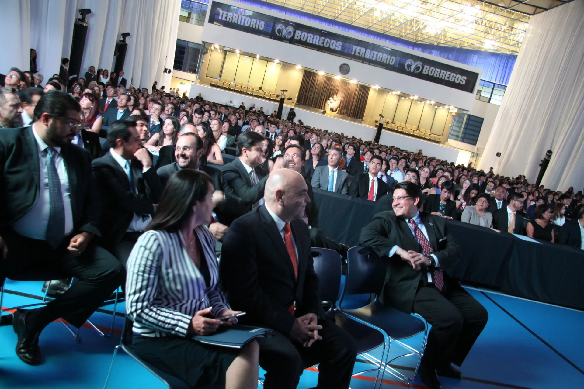 En una ceremonia que reconoce el esfuerzo de nuestros alumnos próximos a graduarse, se premió además a estudiantes que destacaron por su trayectoria, formación integral y sentido humano a un último paso de convertirse en EXATEC con la firma de su título.
