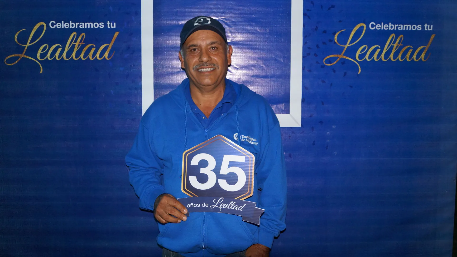 Sr. Juan Miguel Campos Castillo