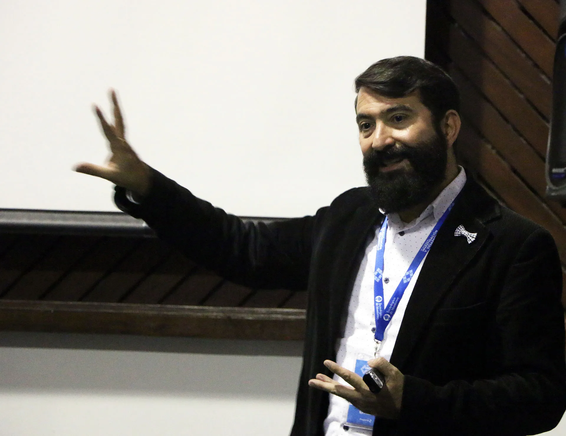 Martín Bonfil Olivera