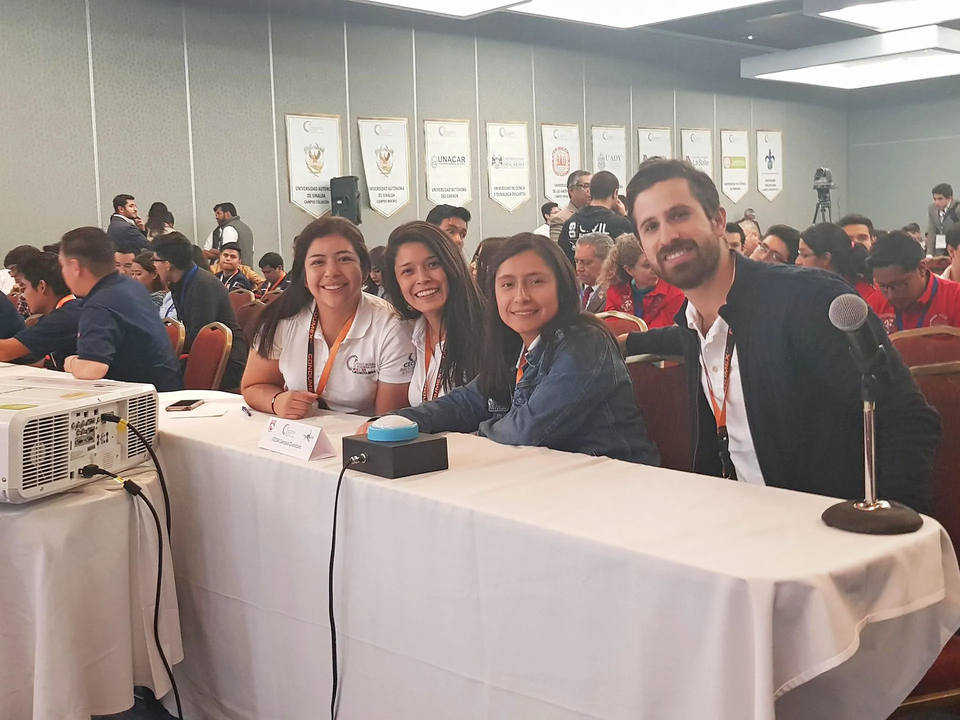 Equipo de Ingeniería Civll de Campus Querétaro