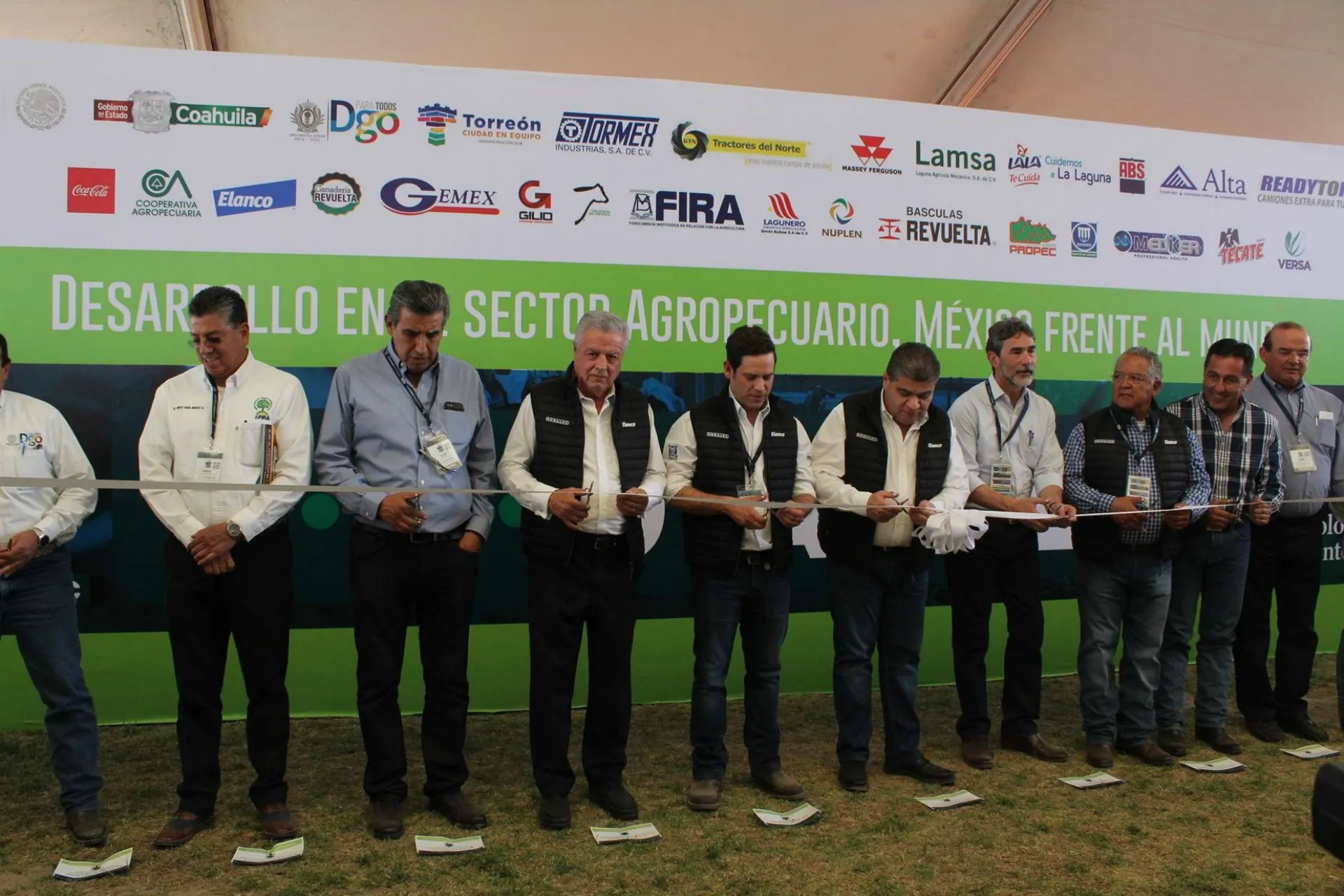 Más de 2 mil personas disfrutan de la edición 26 del Engalec