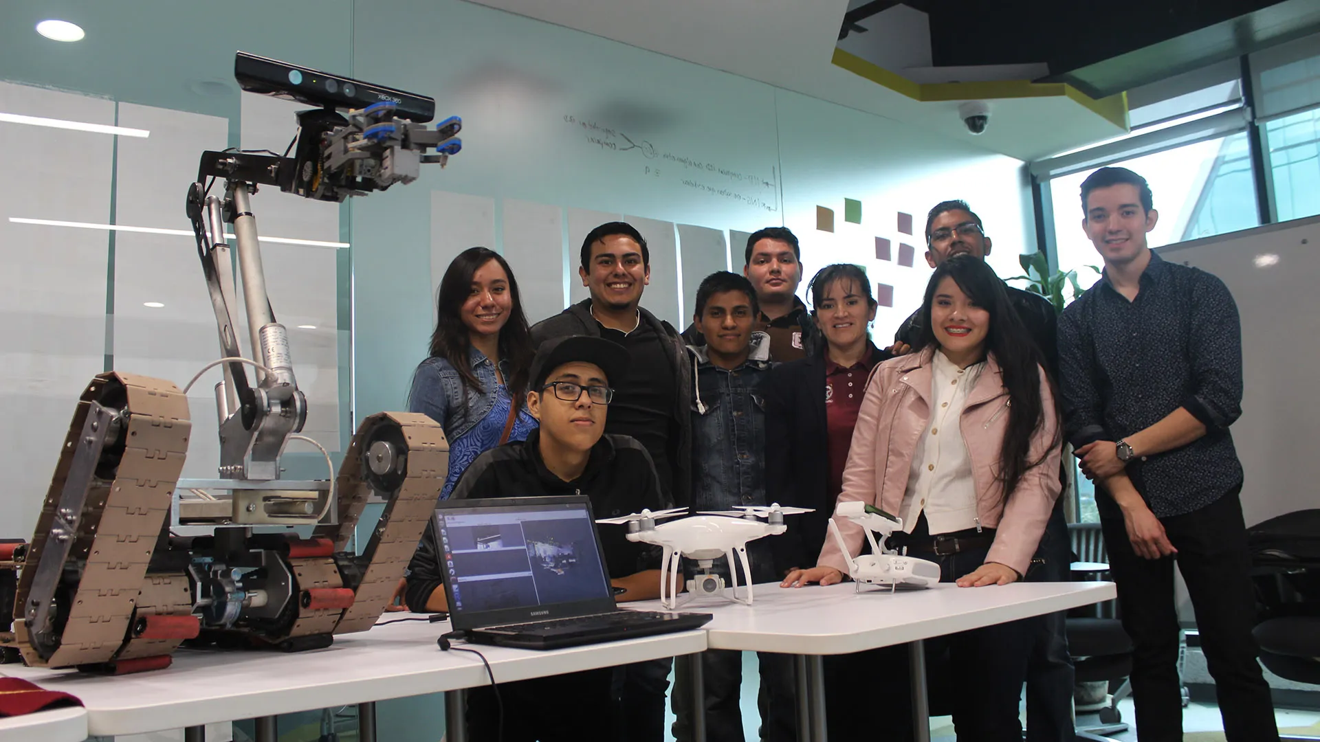 Presentación del Torneo Mexicano de Robótica 2018 en el Campus Monterrey del Tec