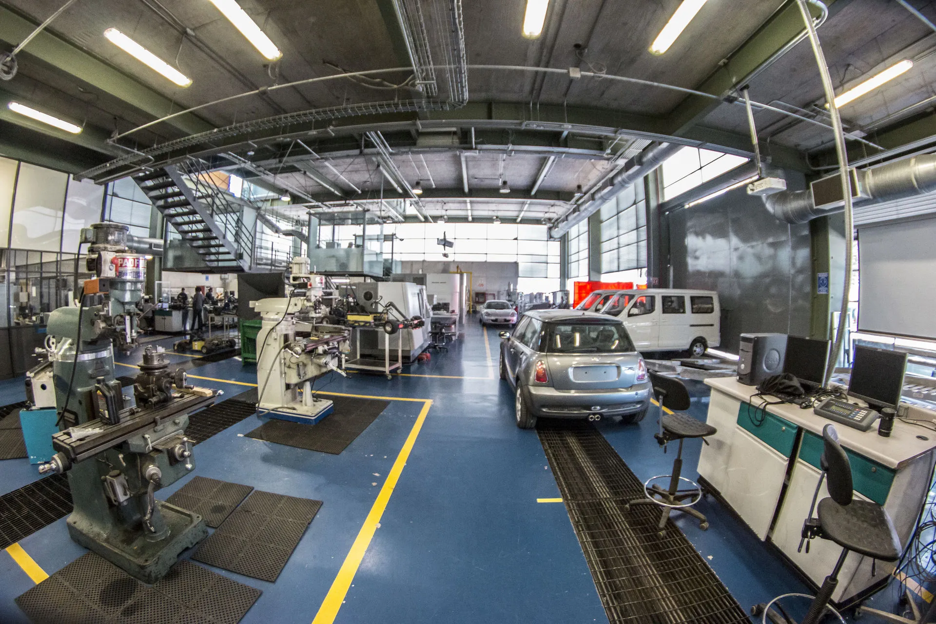 EL Centro de Investigación en Mecatrónica Automotriz (CIMA)