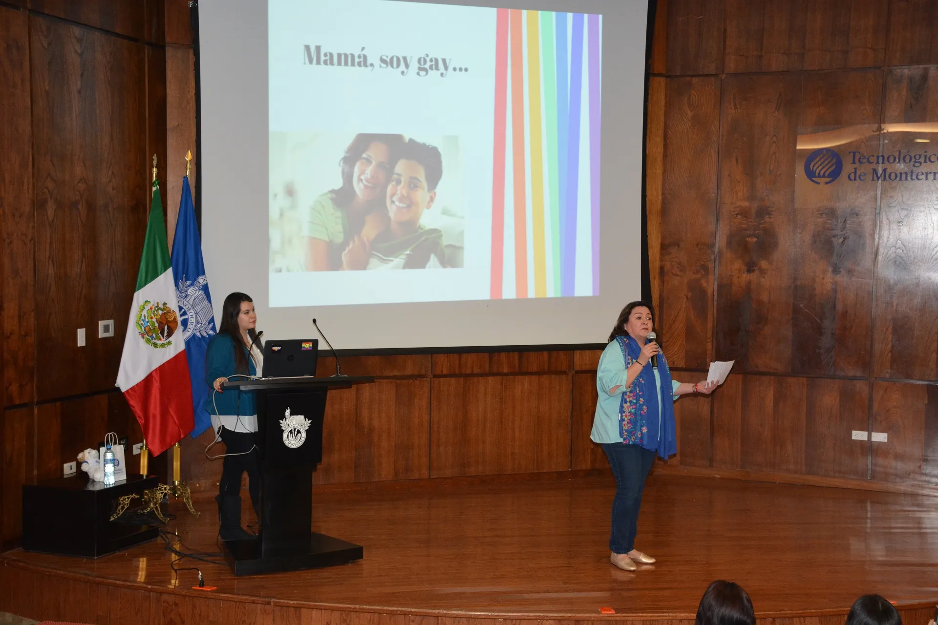 La conferencias Araceli Maya 