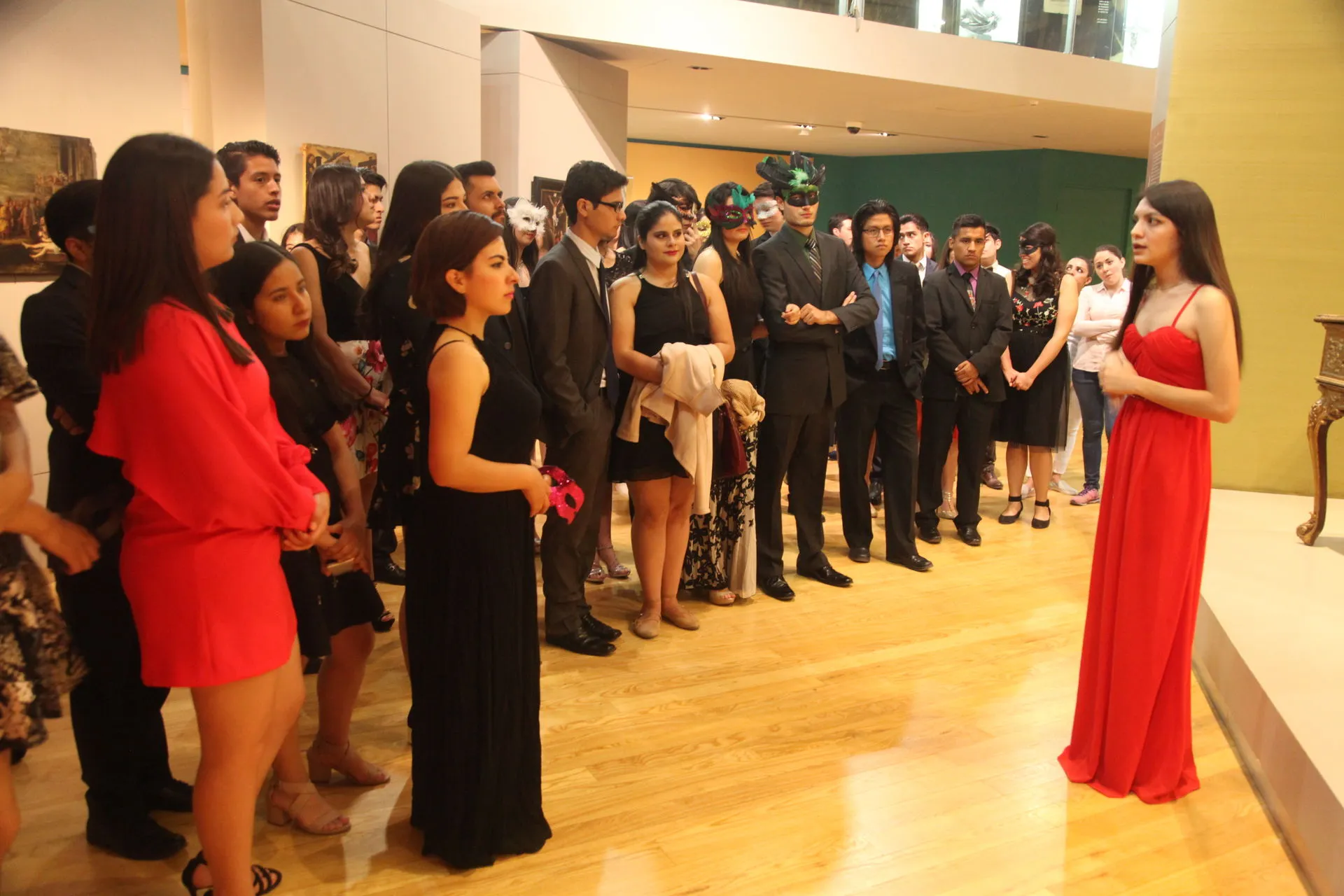 Estudiantes del Tec acercan a niños y jóvenes al Museo Arocena