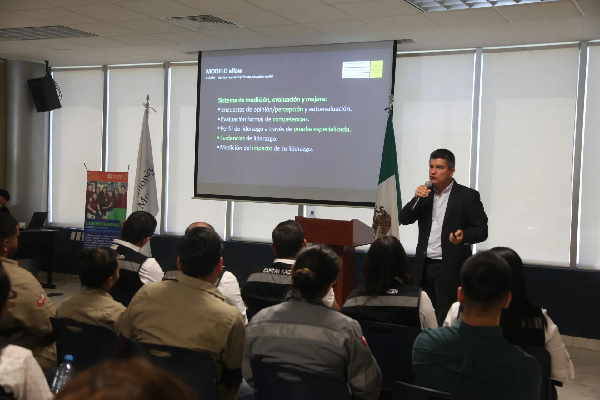 Empresas líderes se reúnen en el Tec para buscar mejora continua