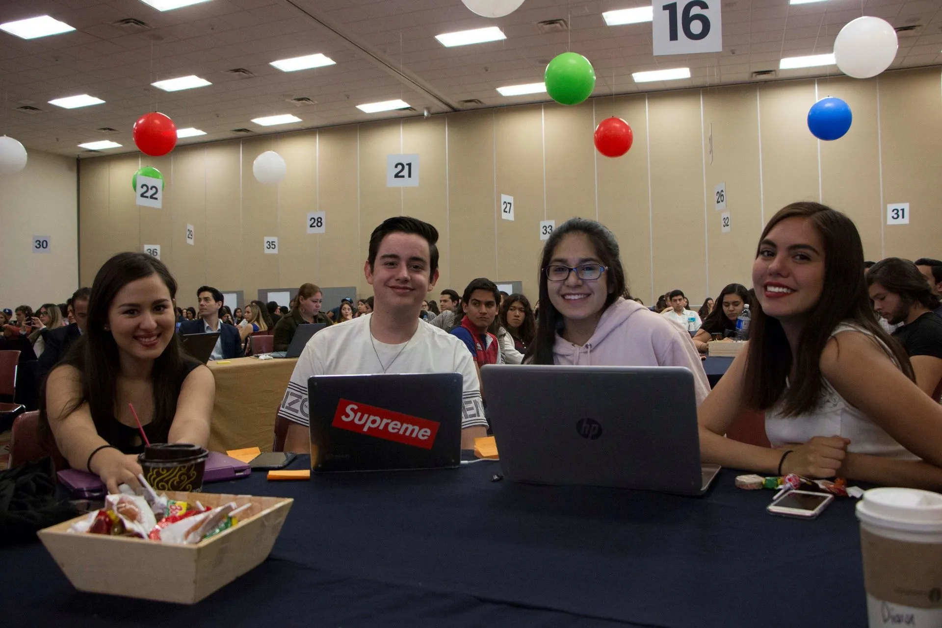 Taller Vertical LED y LIN.