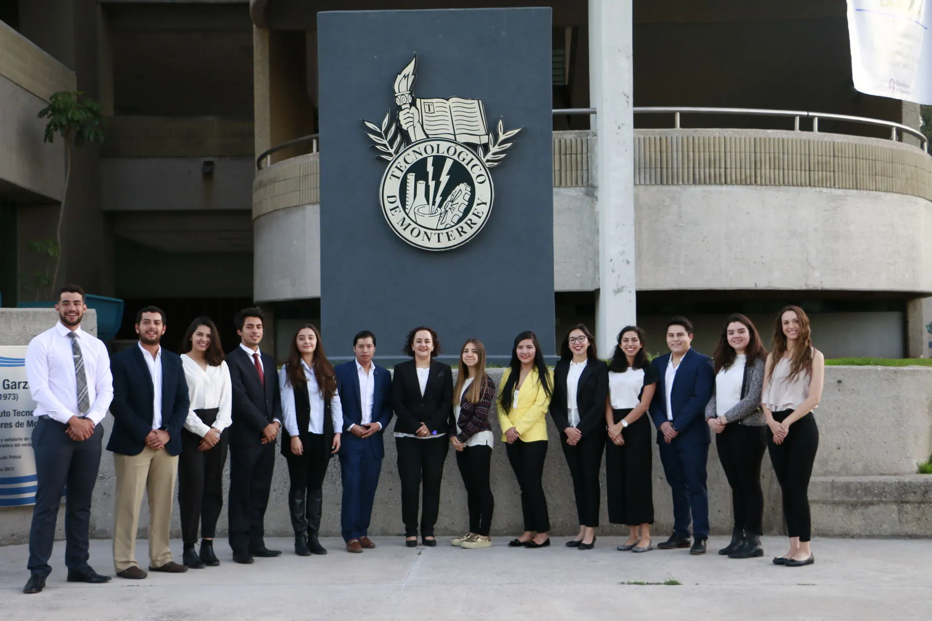 La delegación potosina, rumbo a la ONU