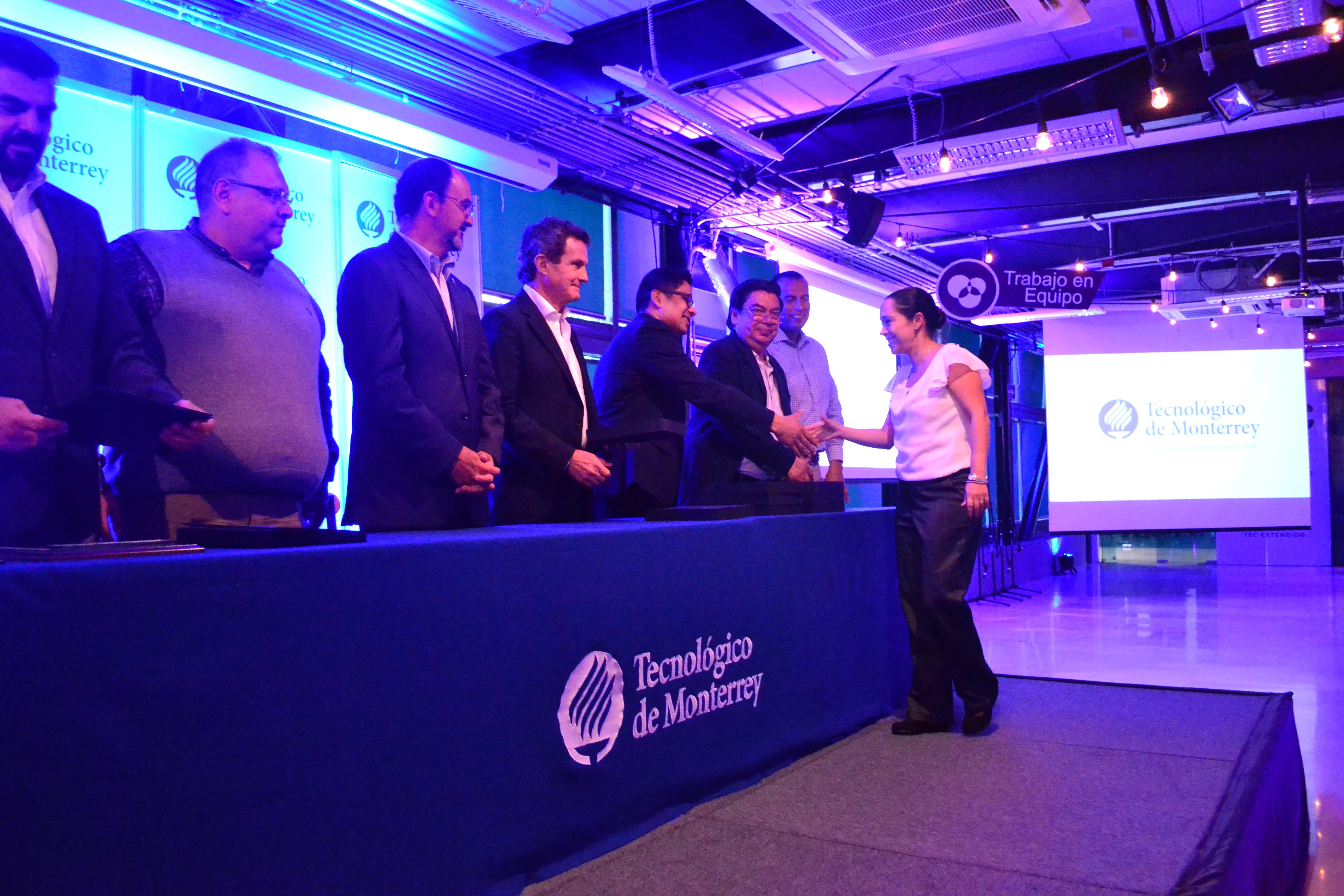 Celebración Día del Maestro