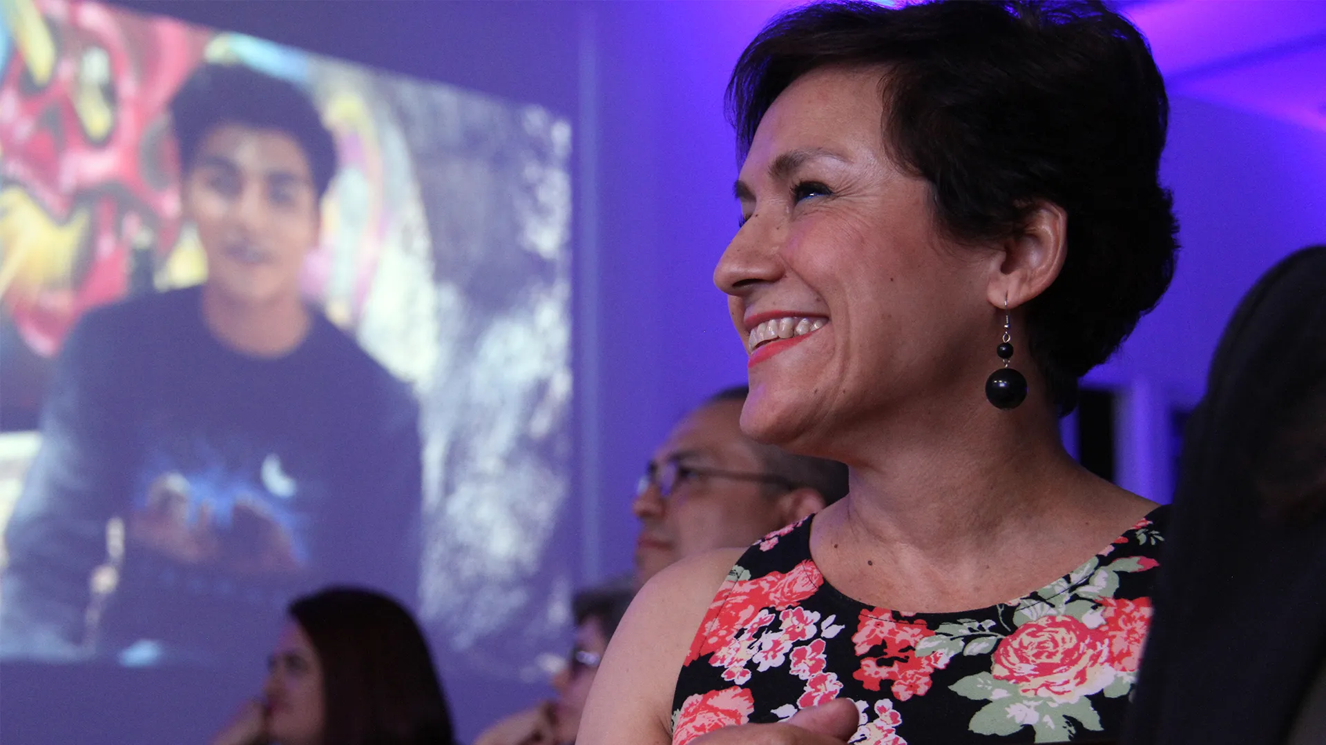 Celebrando Día del Maestro