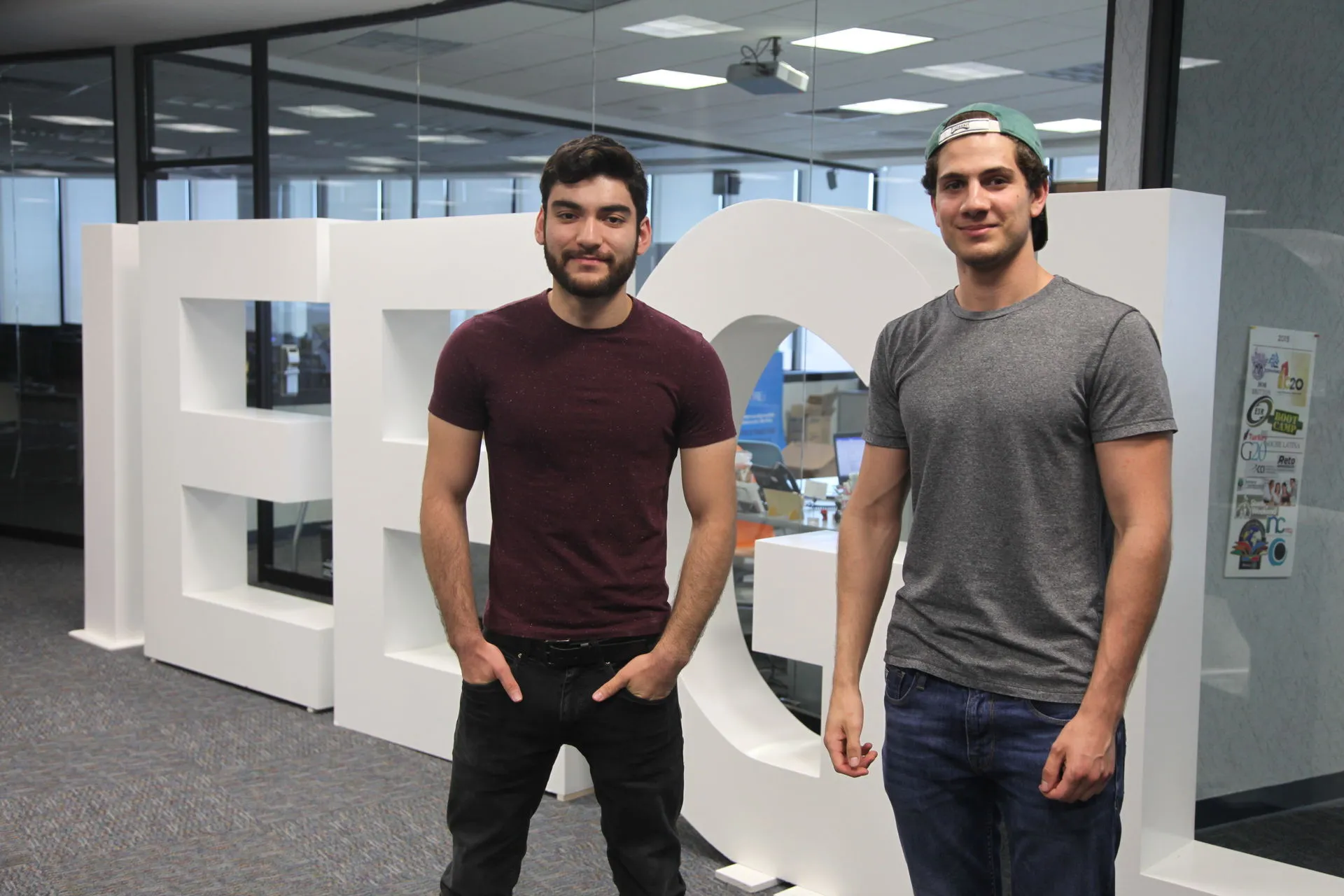 Ganan beca para desarrollarse como emprendedores en TREPCAMP