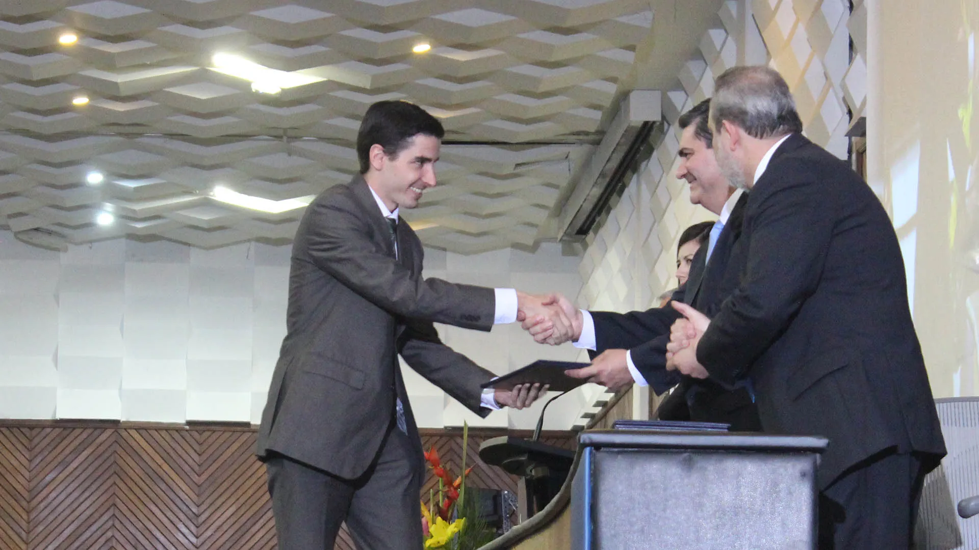 Egresados de la Escuela de Medicina y Ciencias de la Salud en Monterrey