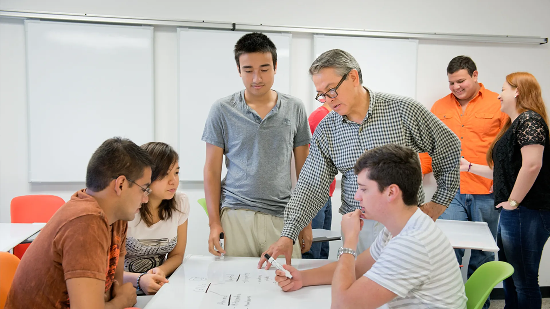 Los profesores son parte fundamental para la implementación del Modelo TEC21