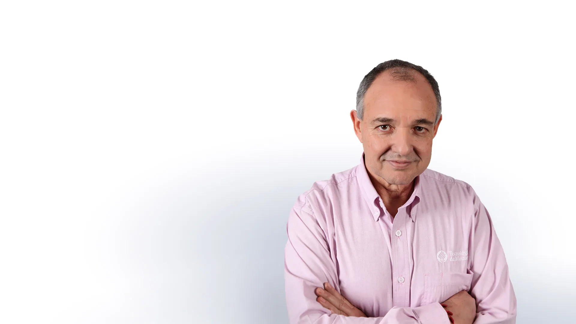 Su pasión es enseñar matemáticas a los jóvenes