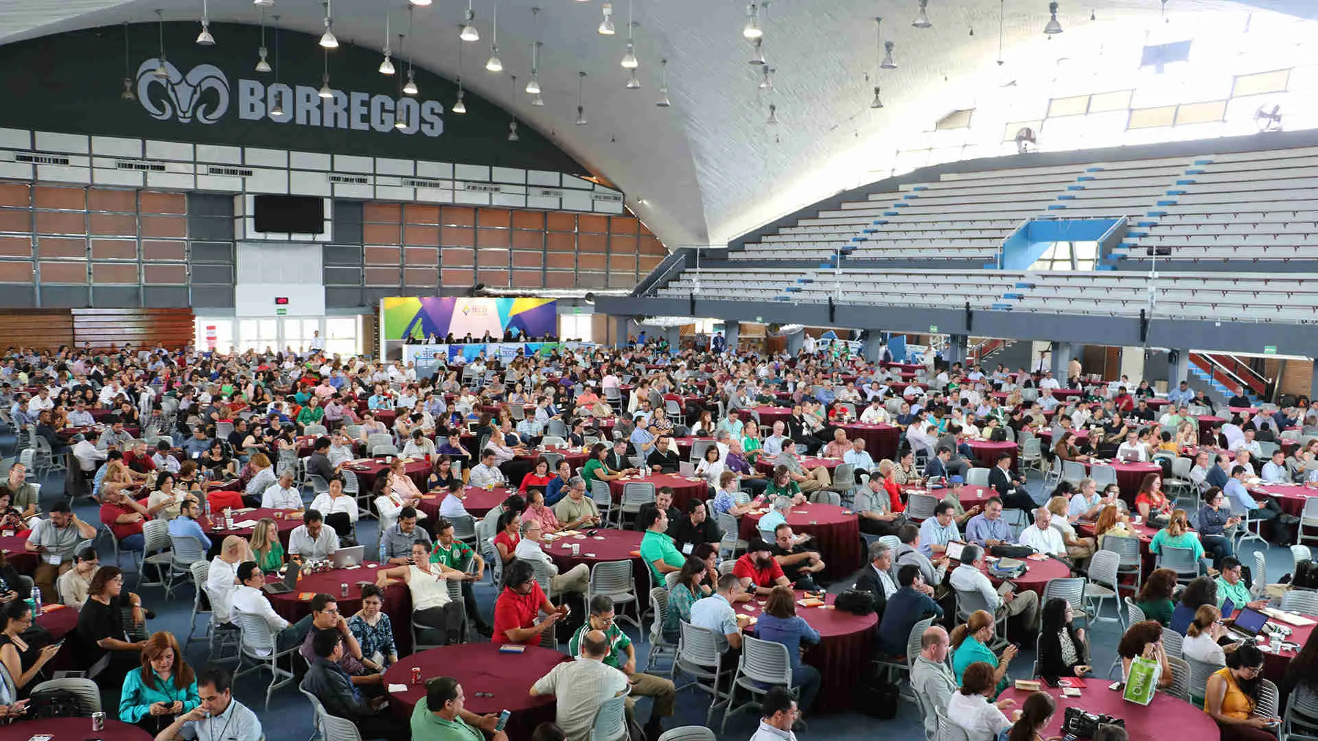Docentes del campus Monterrey en la primera parte de la Reunión Nacional de Profesores