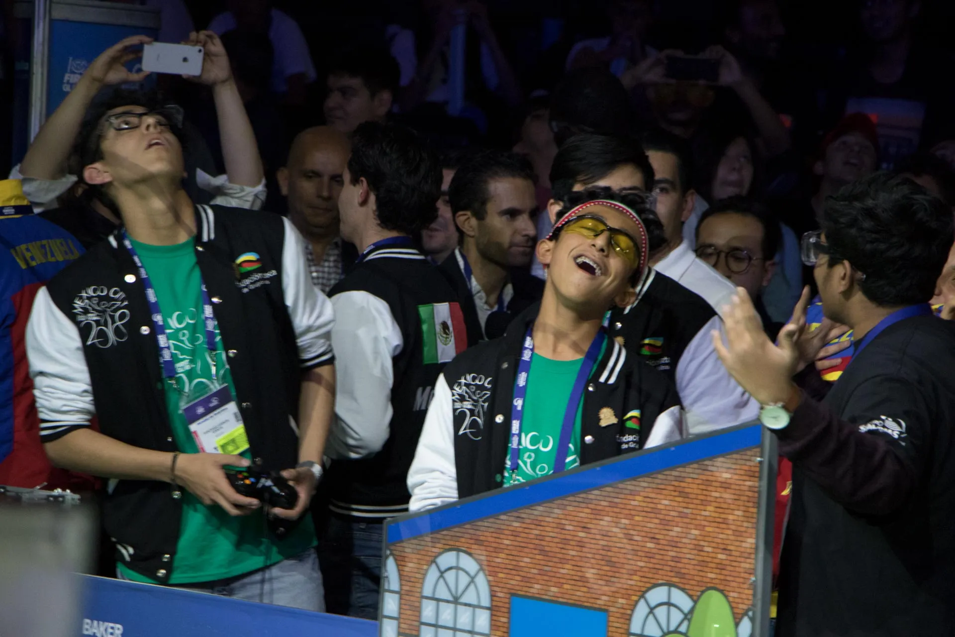 Se ubica México en sitio 10 en la Olimpiada de Robótica FIRST