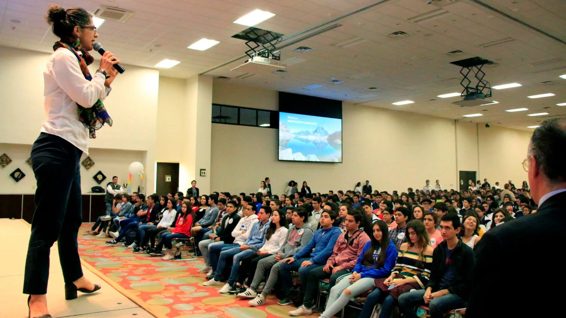 Récord Guinness para PrepaTec Guadalajara por lección de mindfulness