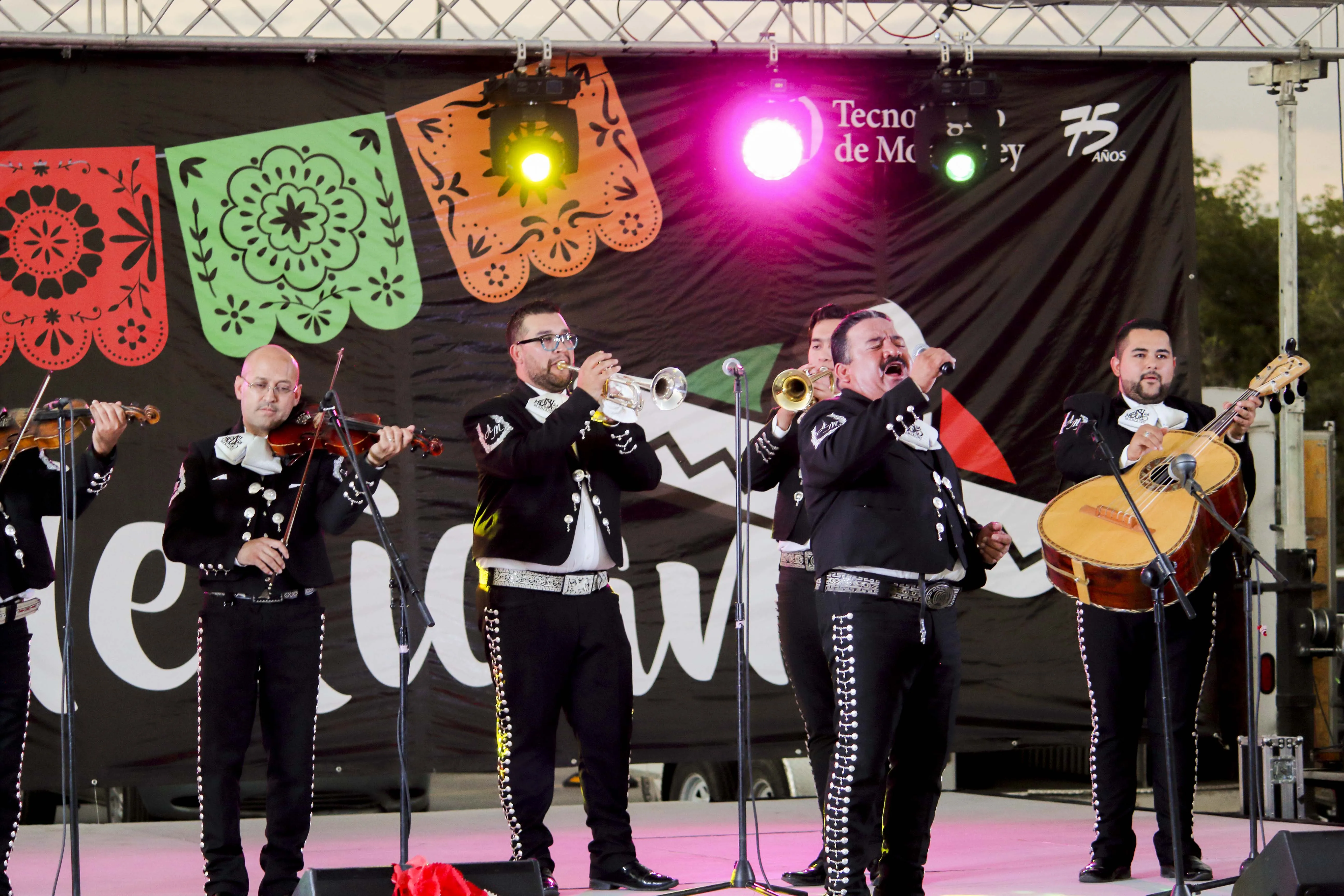Mariachi en la fiesta mexicana