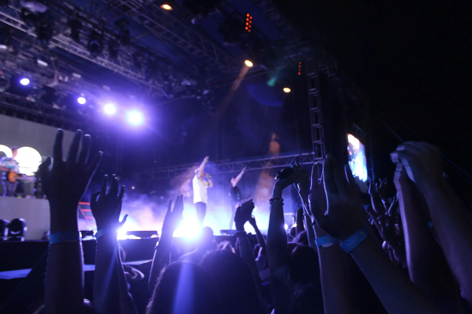 Enciende Piso 21 espíritu azul en campus Monterrey
