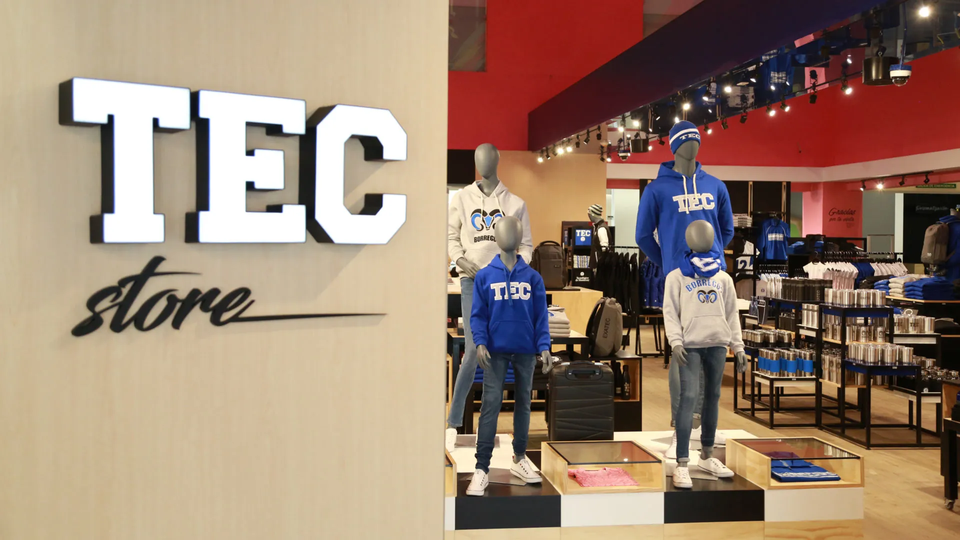 Ganan TECstore de CEM y Santa Fe concurso en EU