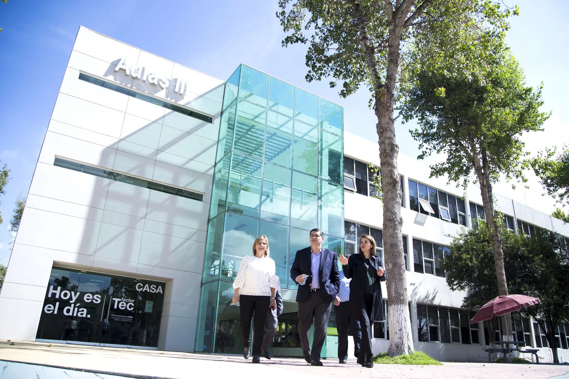 David Garza visitó campus Hidalgo 