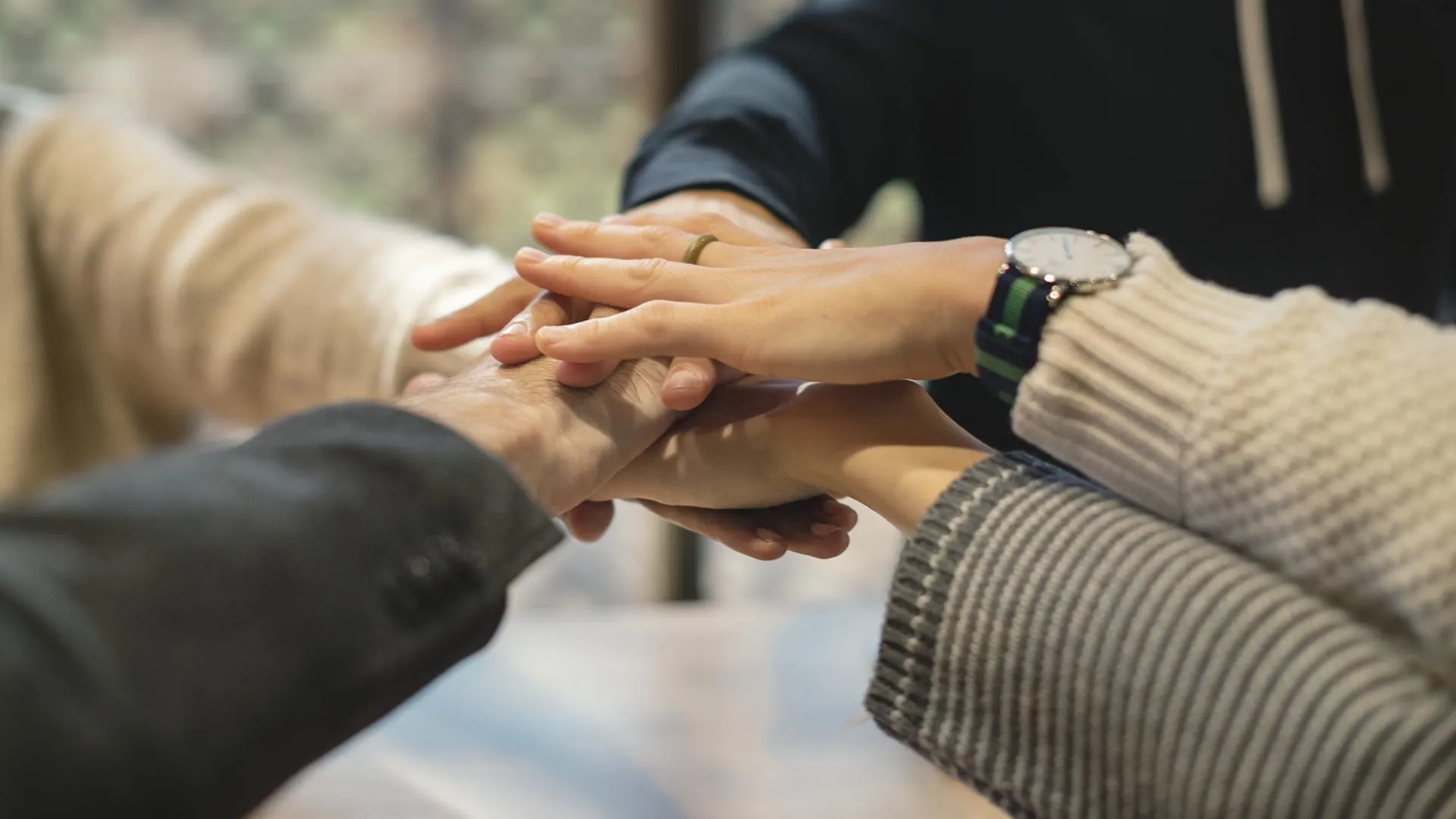 Café literario con perspectiva de género organizado por Maricruz Castro Ricalde. 