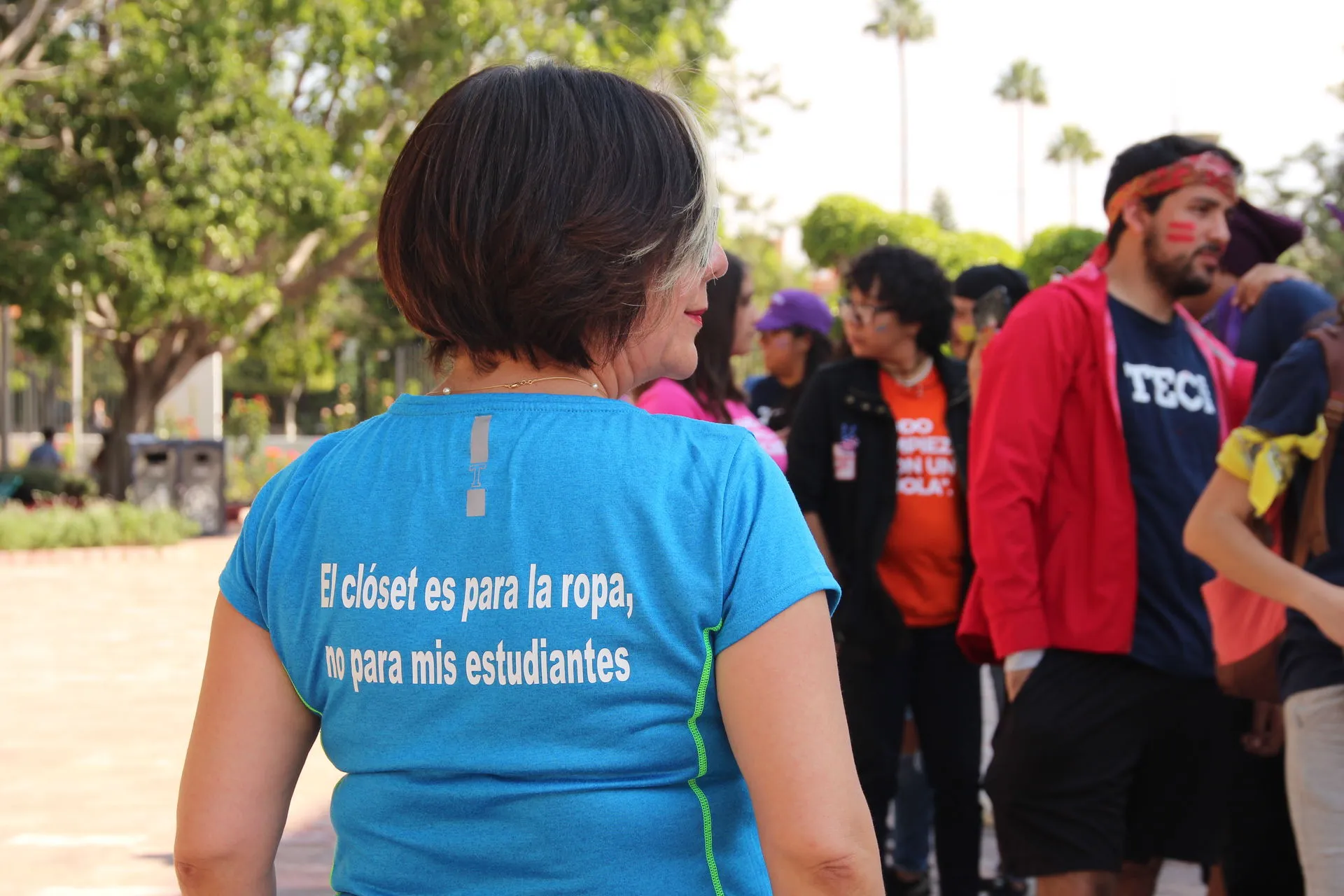 La misión de este foro fue conmemorar el coming out day, que mundialmente se celebra el 11 de octubre.