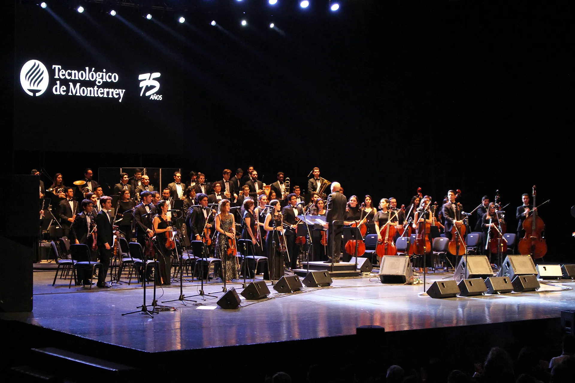 Mariachi Vargas concierto por el 75 aniversario del Tec de Monterrey