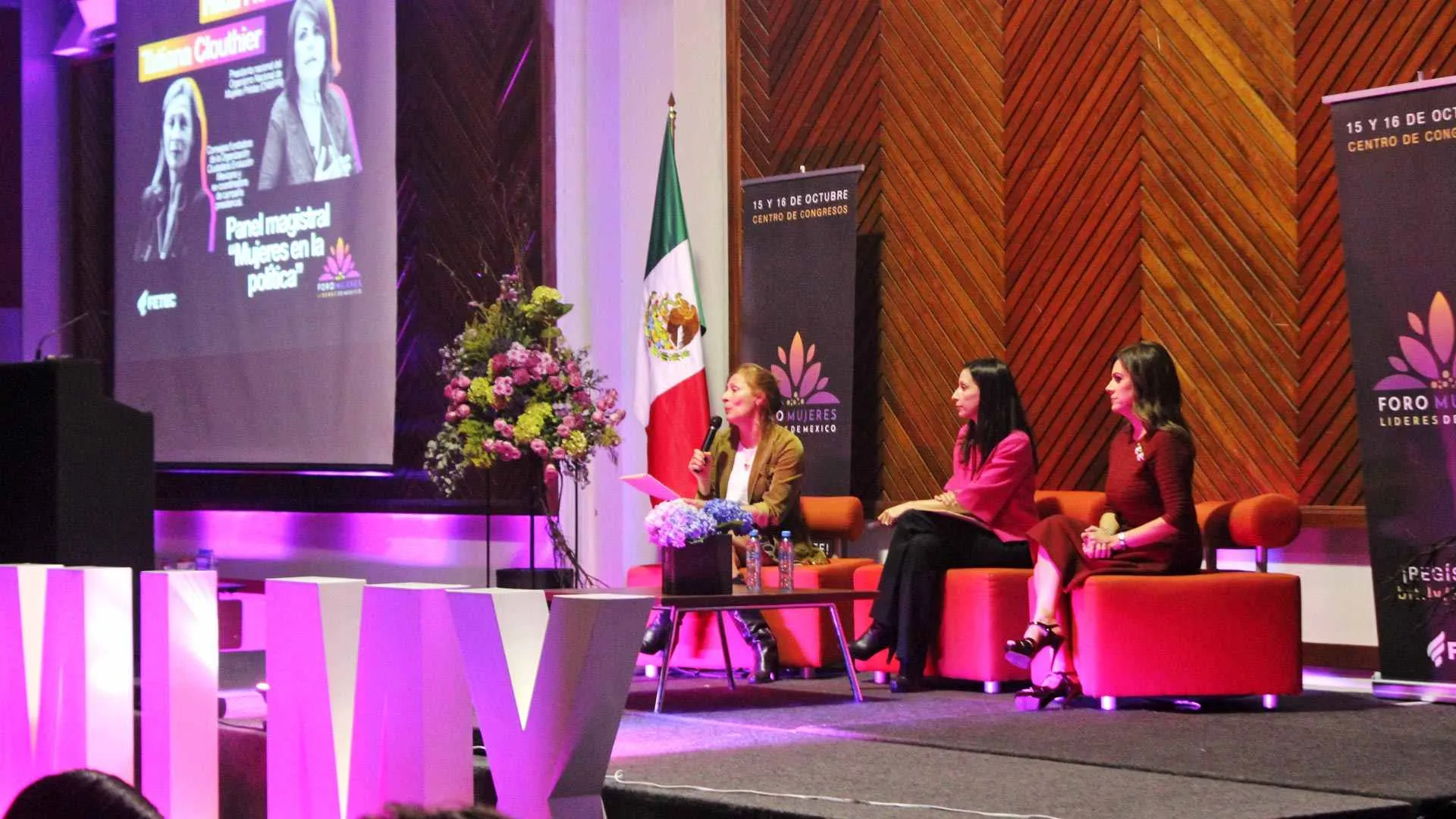 Mujeres en la política: abriendo el camino para todas