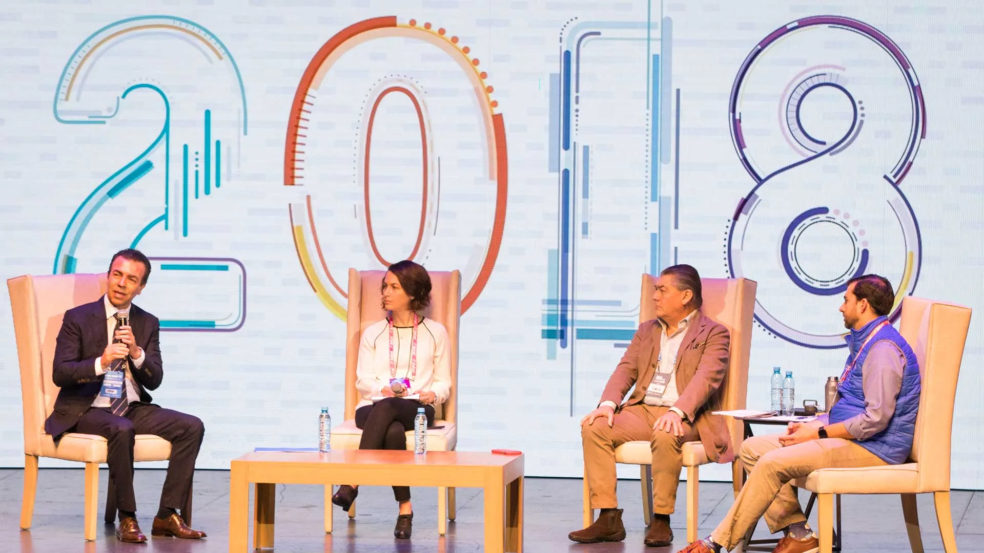 Líderes de empresas mexicanas hablaron del futuro del emprendimiento en México