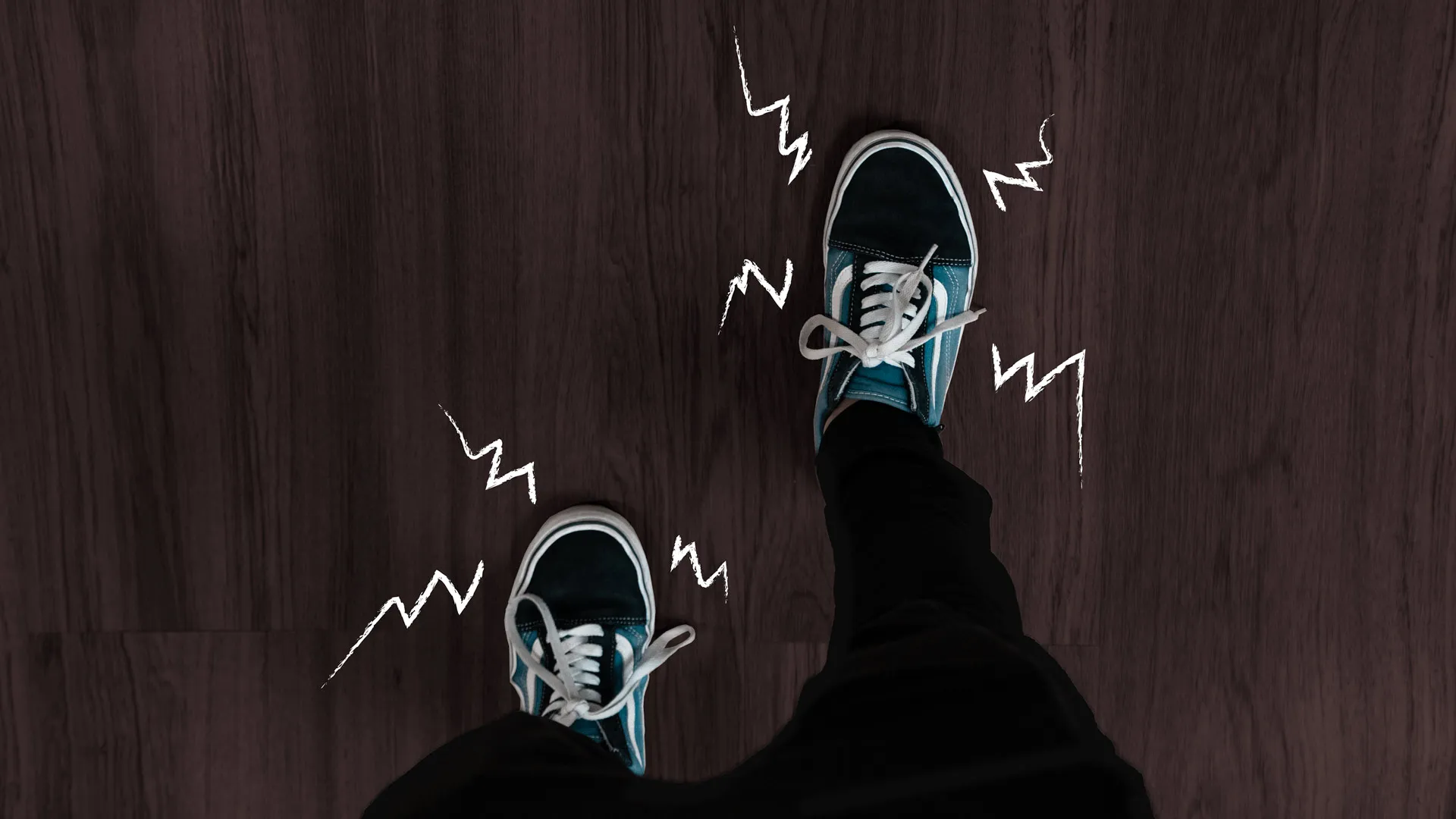 Retrato simulando la creación de energía al dar un paso. 