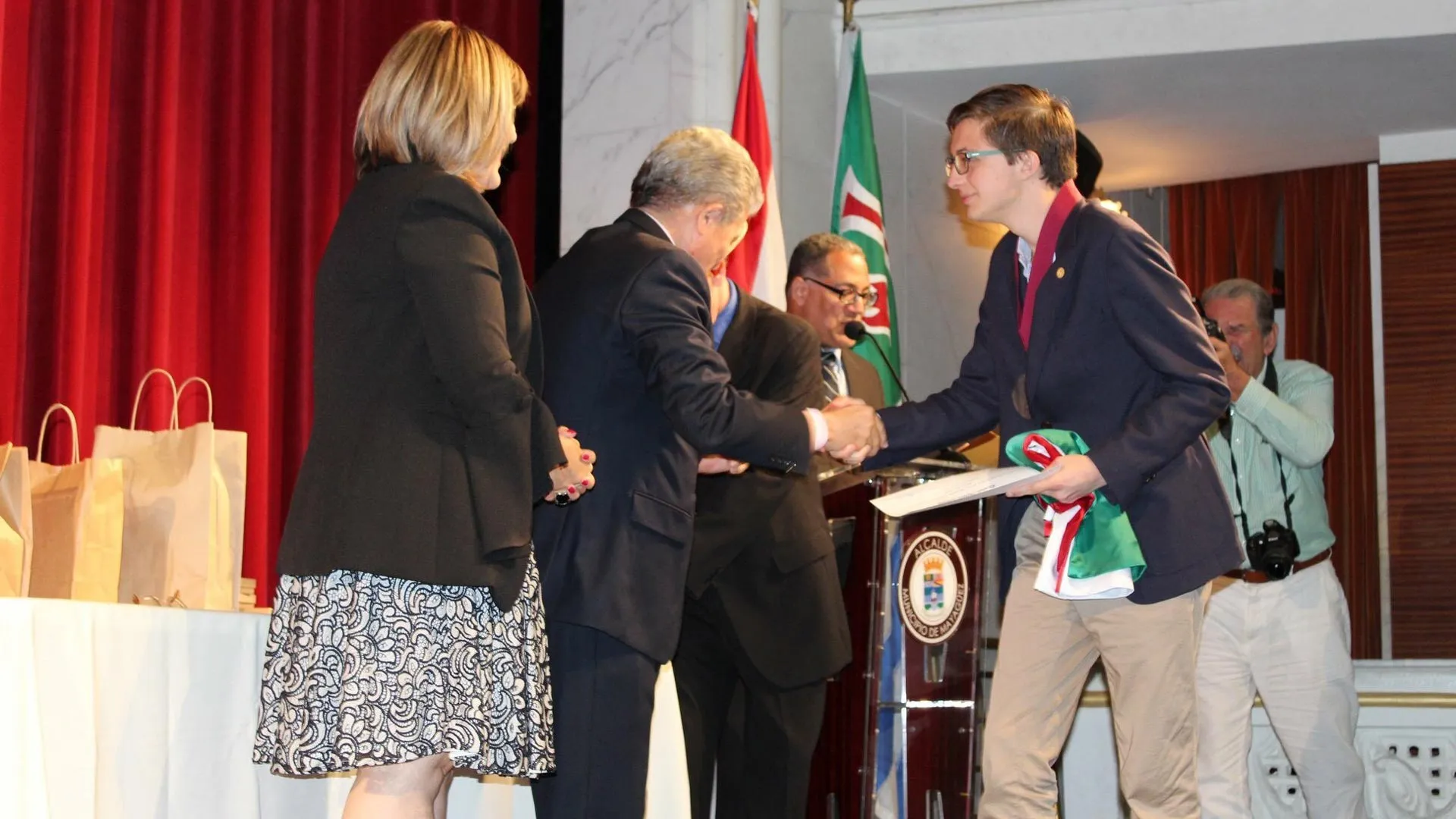 Gana bronce alumno de PrepaTec en Olimpiada Iberoamericana de Física