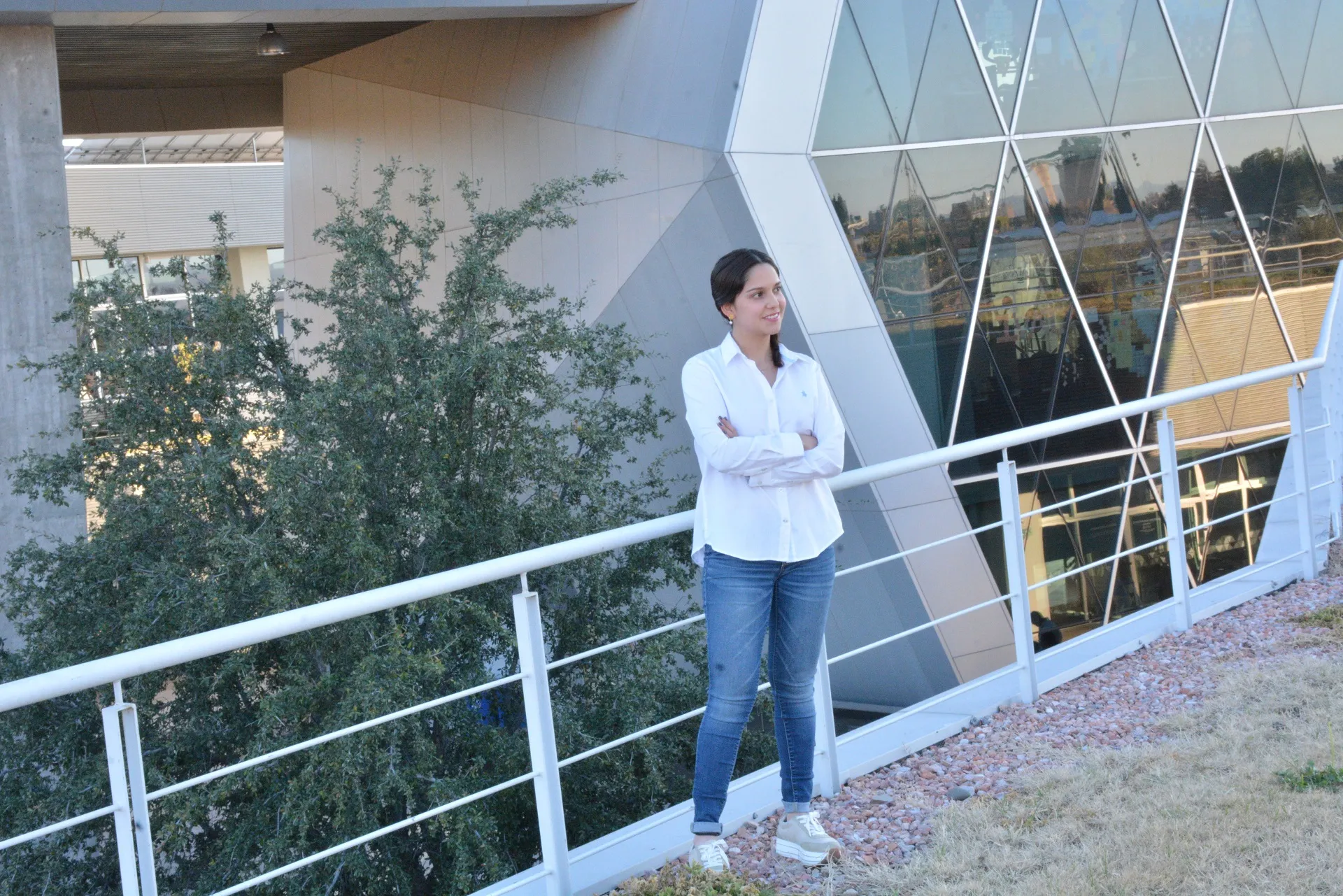 Ana Guadalupe Ruacho, egresada de Ingeniería Civil 