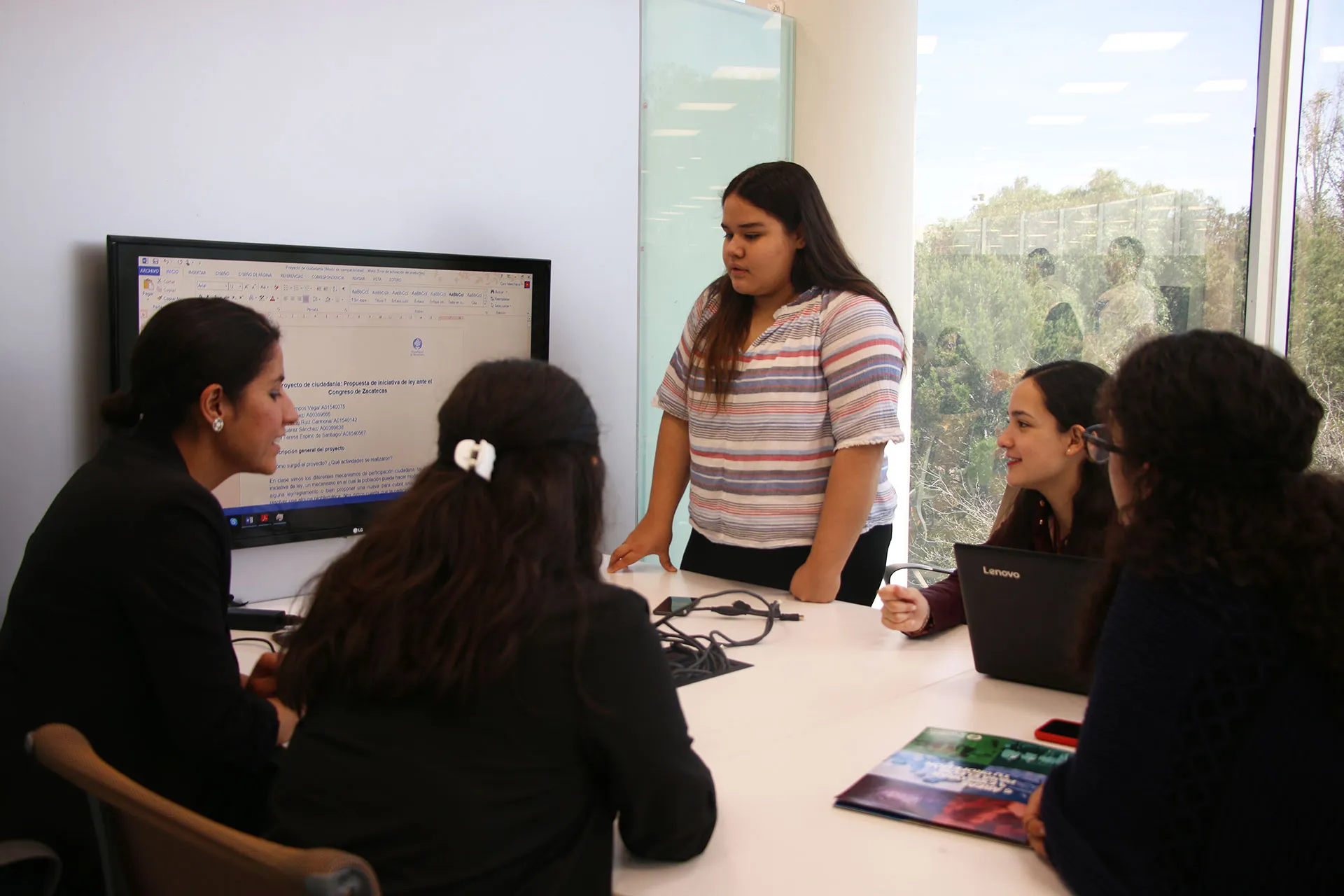 Durante la planeación de la Iniciativa de Ley.
