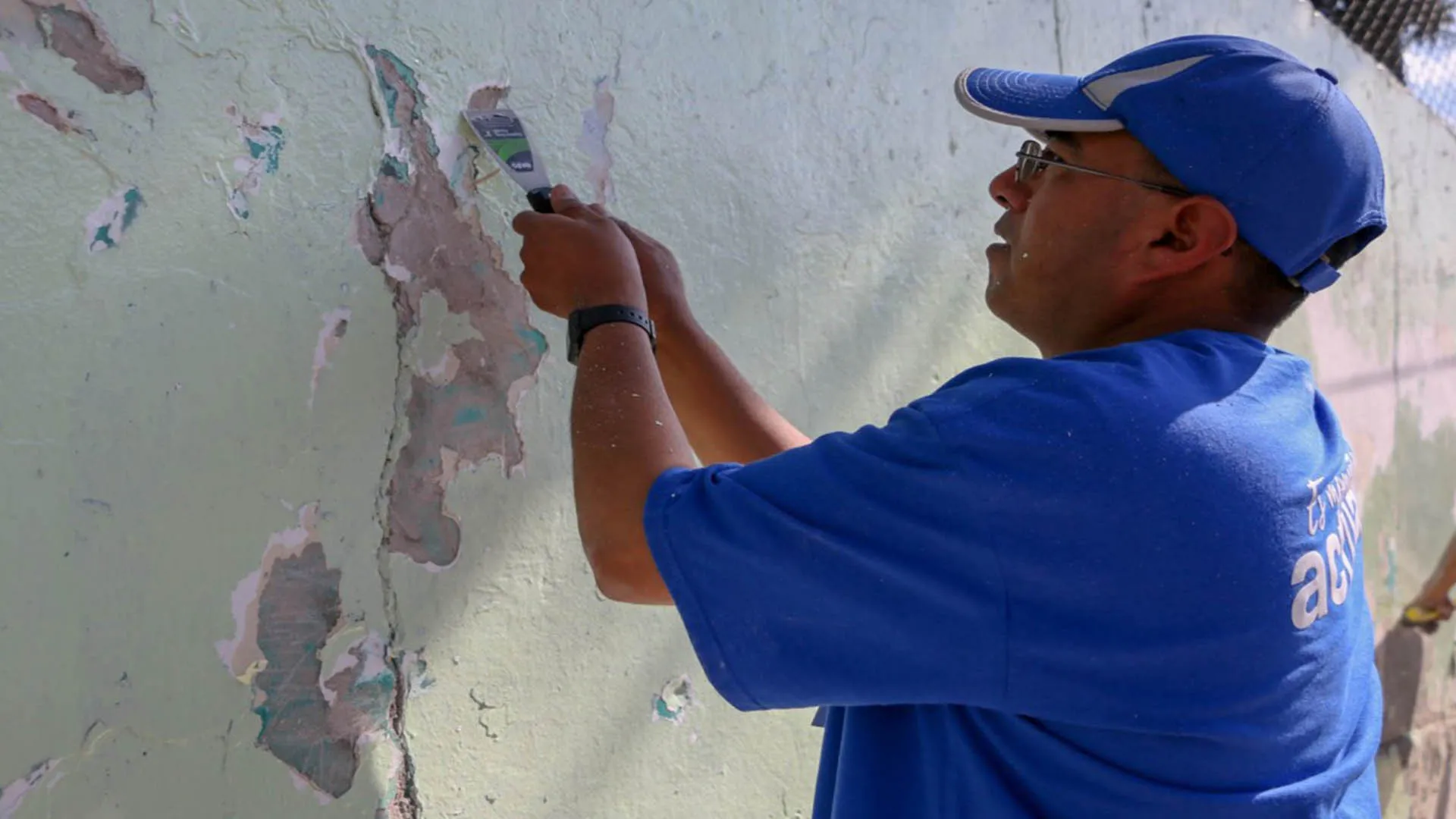 La comunidad del Tecnológico de Monterrey Campus Toluca unió esfuerzos para pintar la escuela primaria Miguel Hidalgo en San Antonio Buenavista