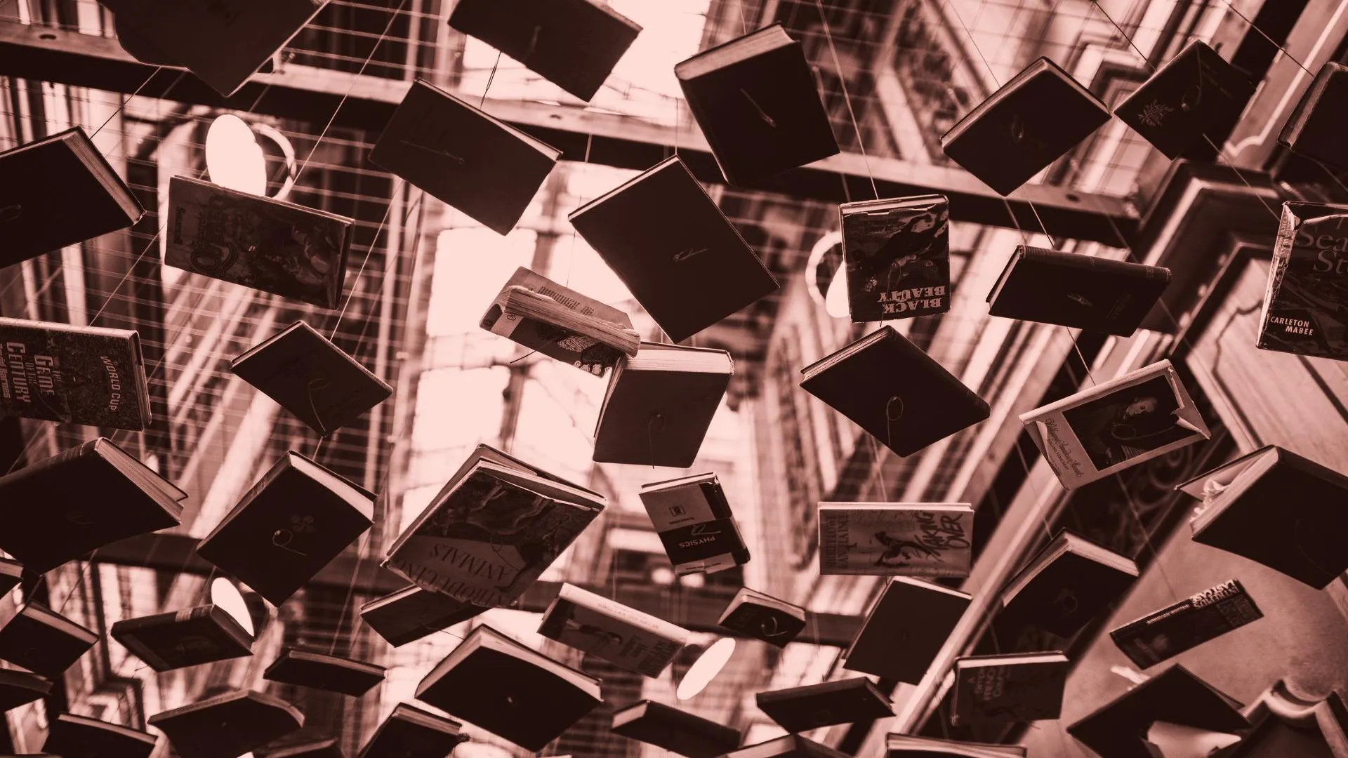 Saúl Ordoñez, EXATEC de Comunicación en el Tecnológico de Monterrey Campus Toluca, resultó ganador del Premio Internacional de Poesía Jaime Sabines 2018