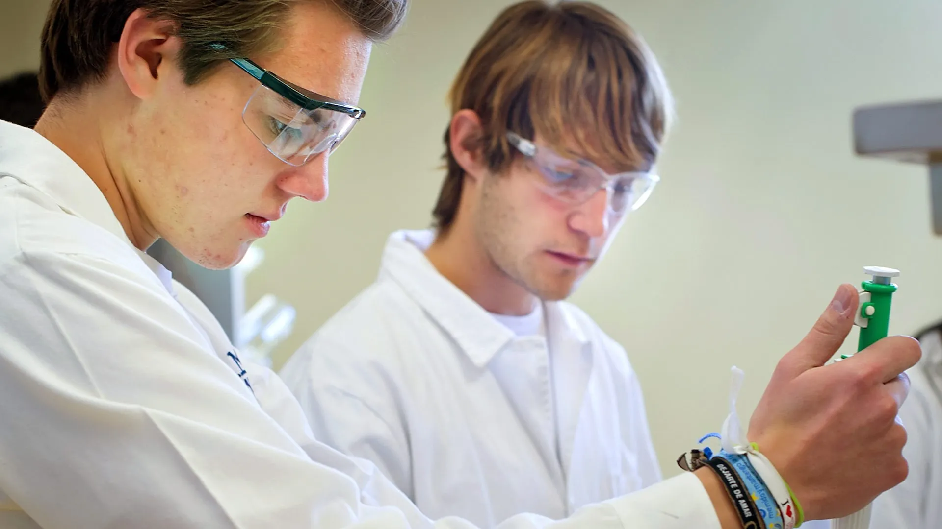 9 tips sobre cómo convertirte en investigador y no morir en el intento