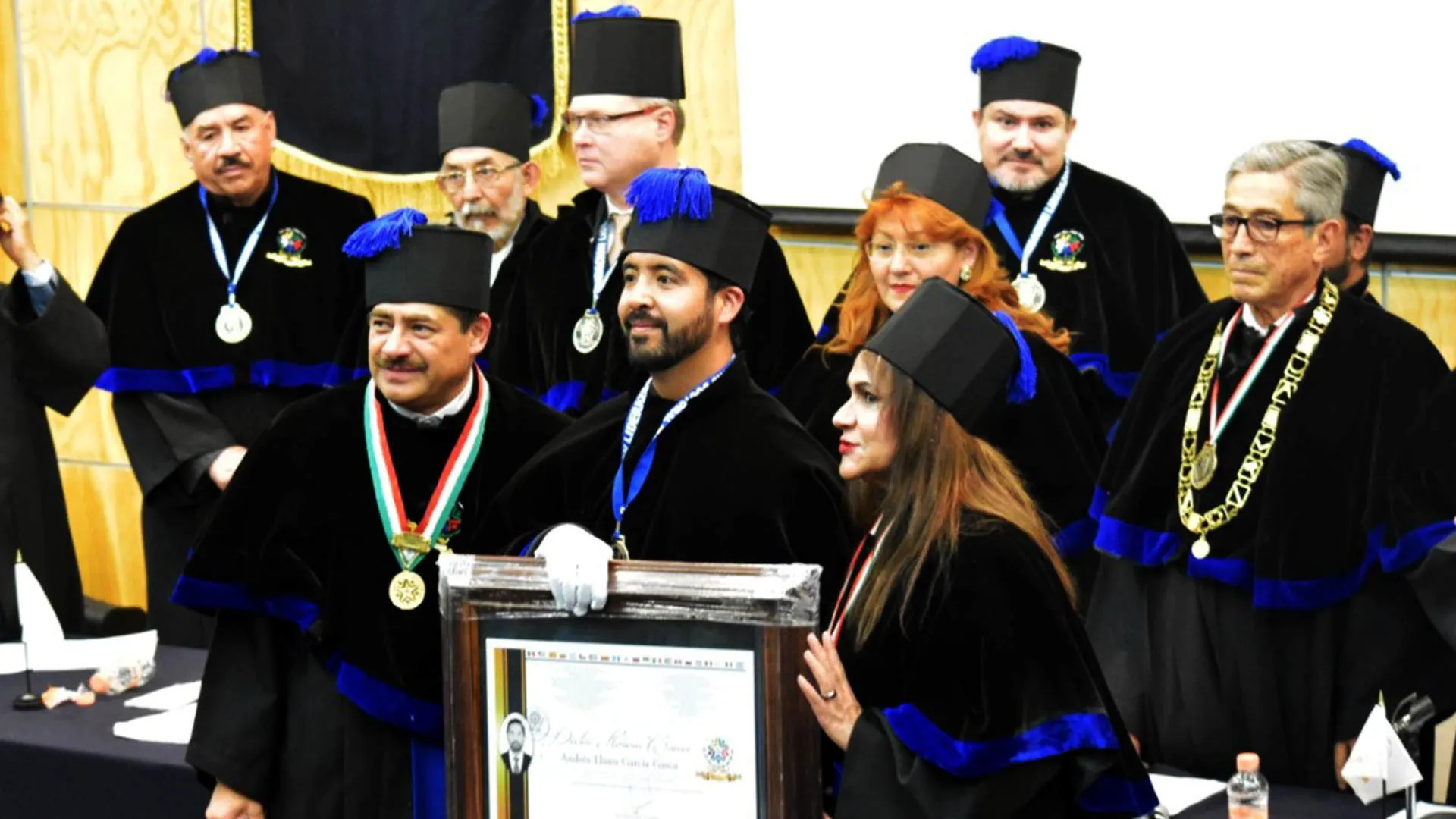 Andrés García Doctor Honoris Causa