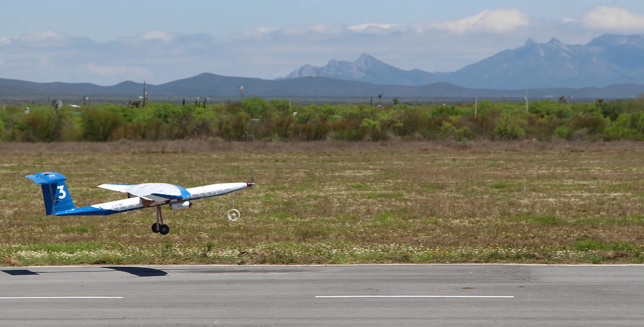 avión diseñado por estudiantes