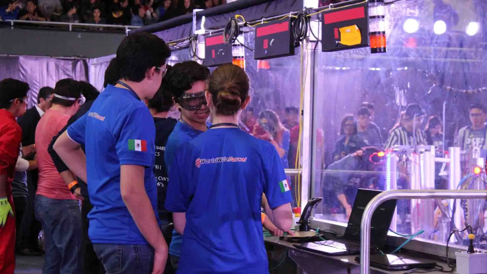 Debuta Nuts & Volts en la competencia de robótica FIRST