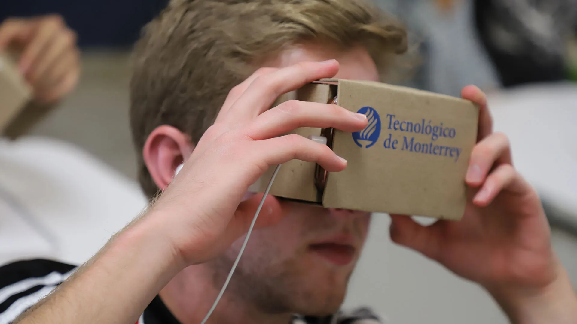 Realidad virtual, así son las visitas a empresas en el Tec