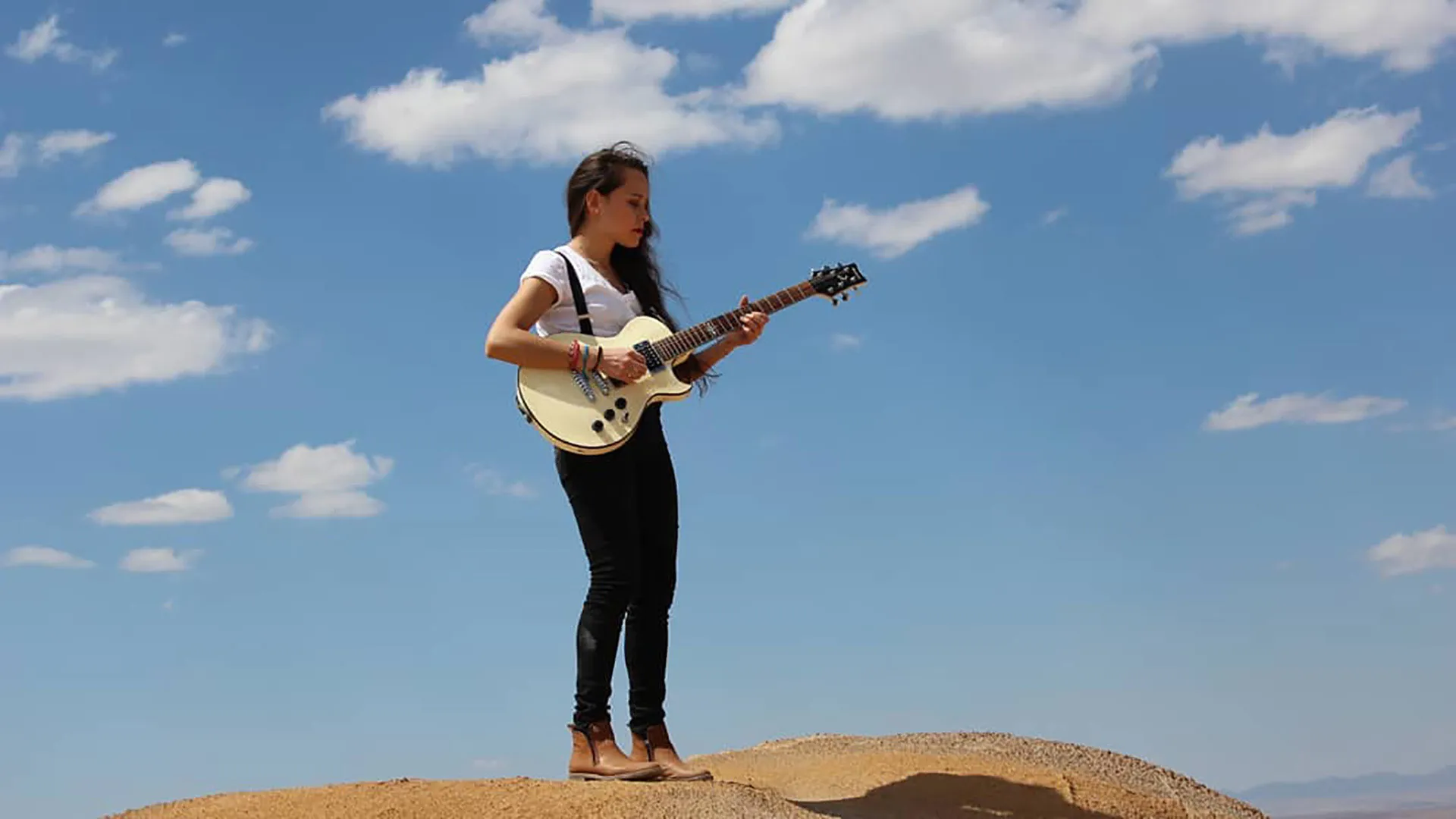 Maestra de canto zacatecana brilla en La Voz