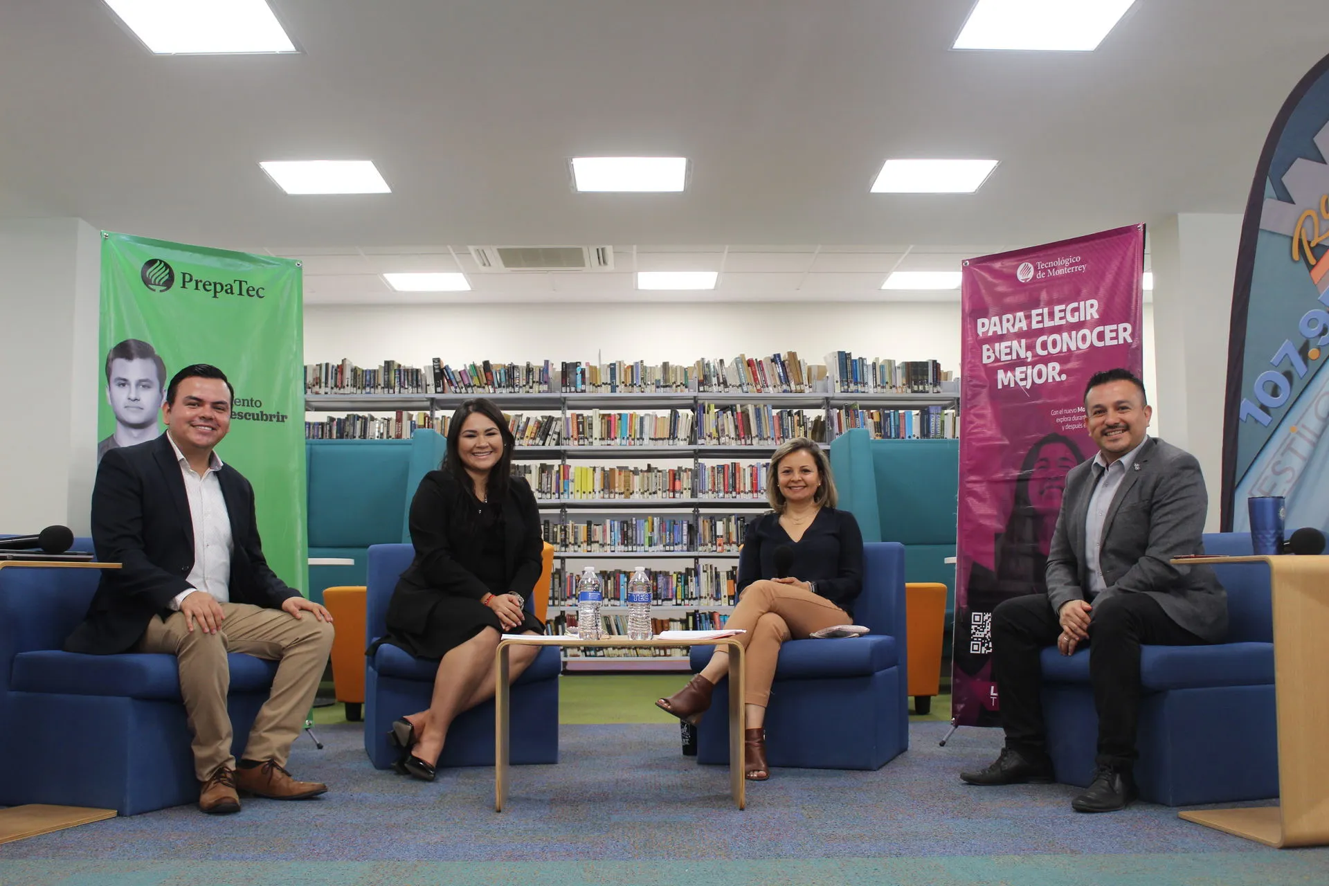 WE Radio en Campus Irapuato hablando sobre el modelo TEC21