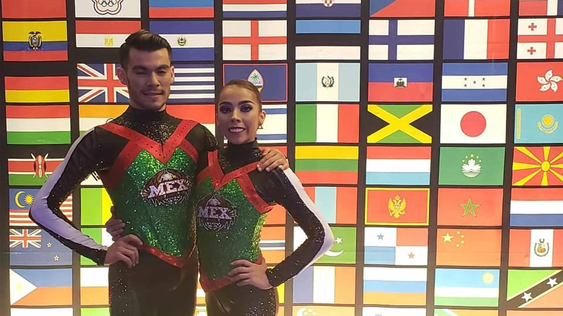 estudiantes Tec Santa Fe en Campeonato Mundial de Cheerleading