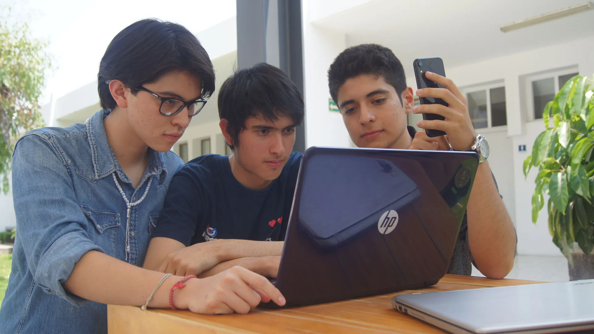 Jóvenes de PrepaTec ganadores del concurso