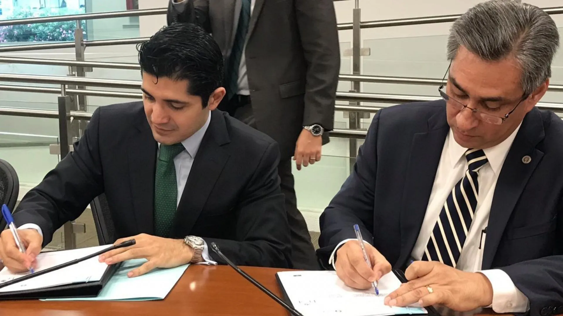 Unen Tec y FEDE esfuerzos para la prevención de delitos electorales